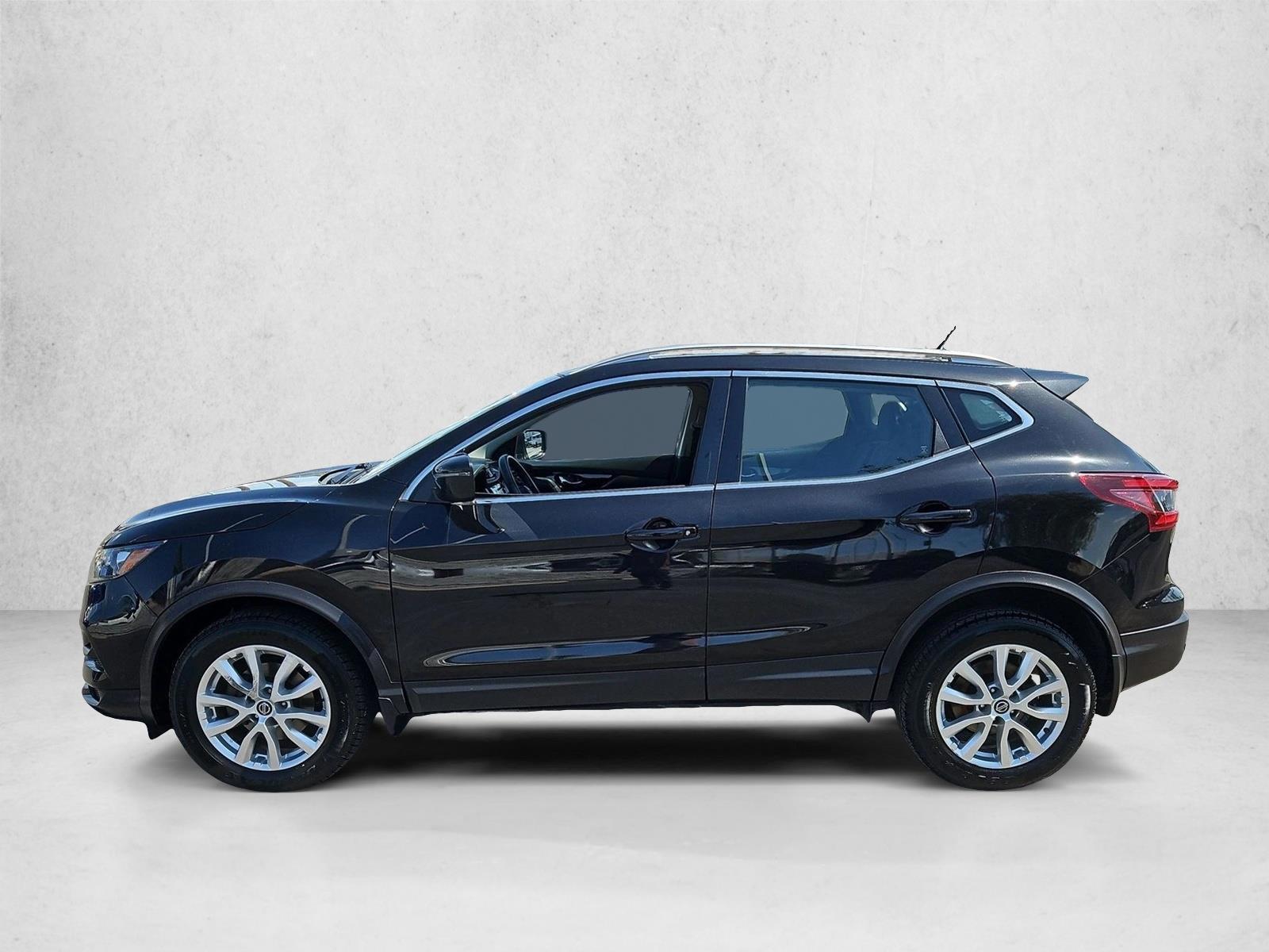 Thumbnail: 2020 Nissan Rogue Sport - 2