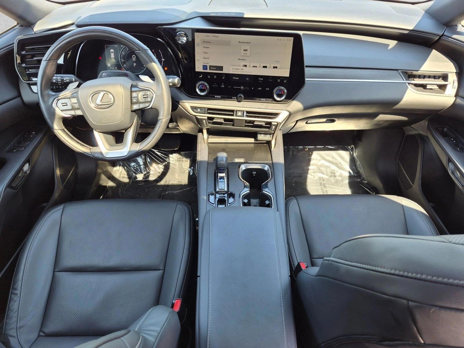 Thumbnail: 2024 Lexus RX - 3