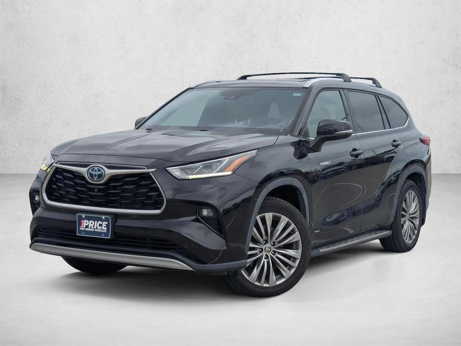 Thumbnail: 2021 Toyota Highlander - 1