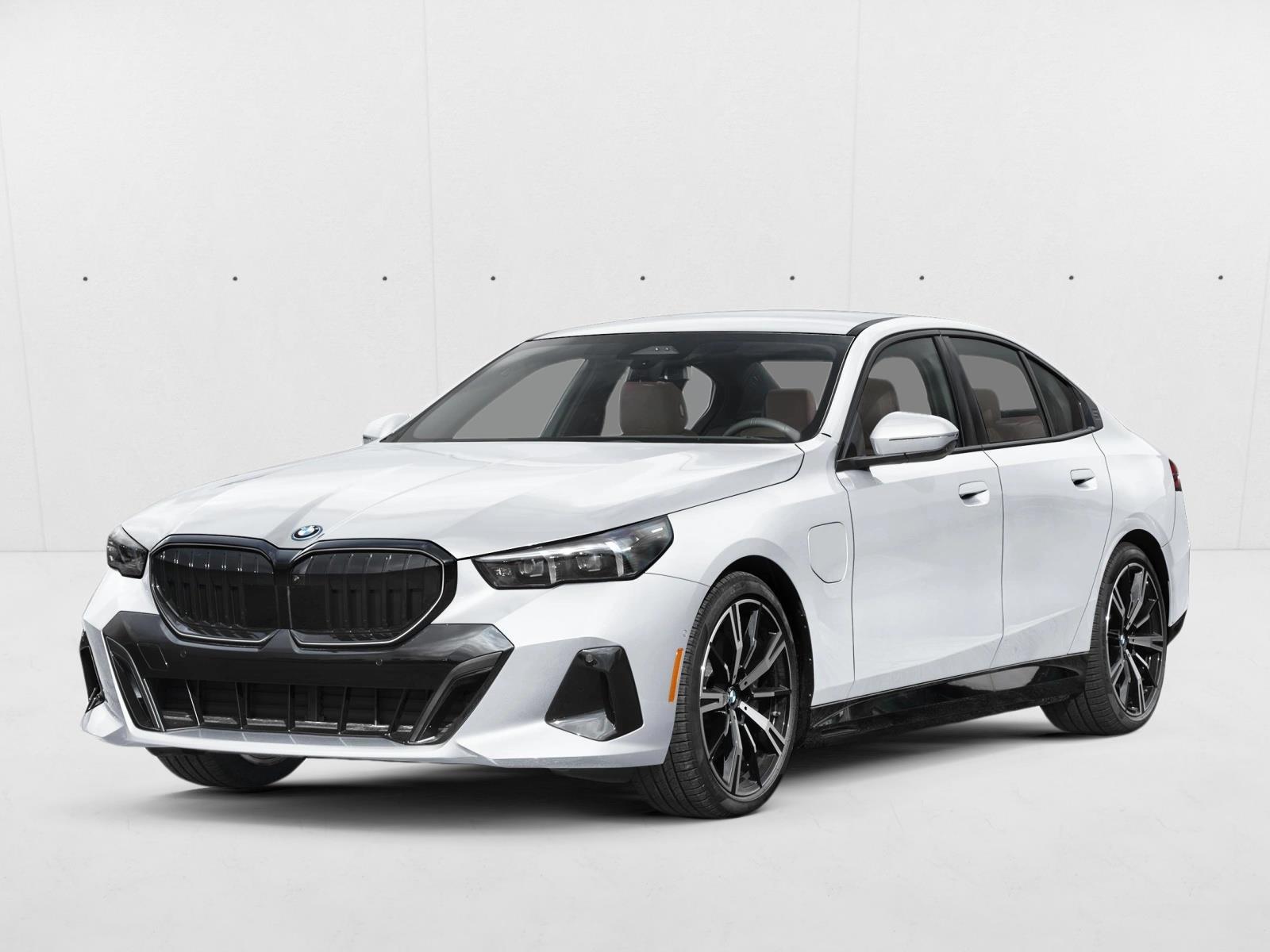 Thumbnail: 2027 BMW 5 Series - 1