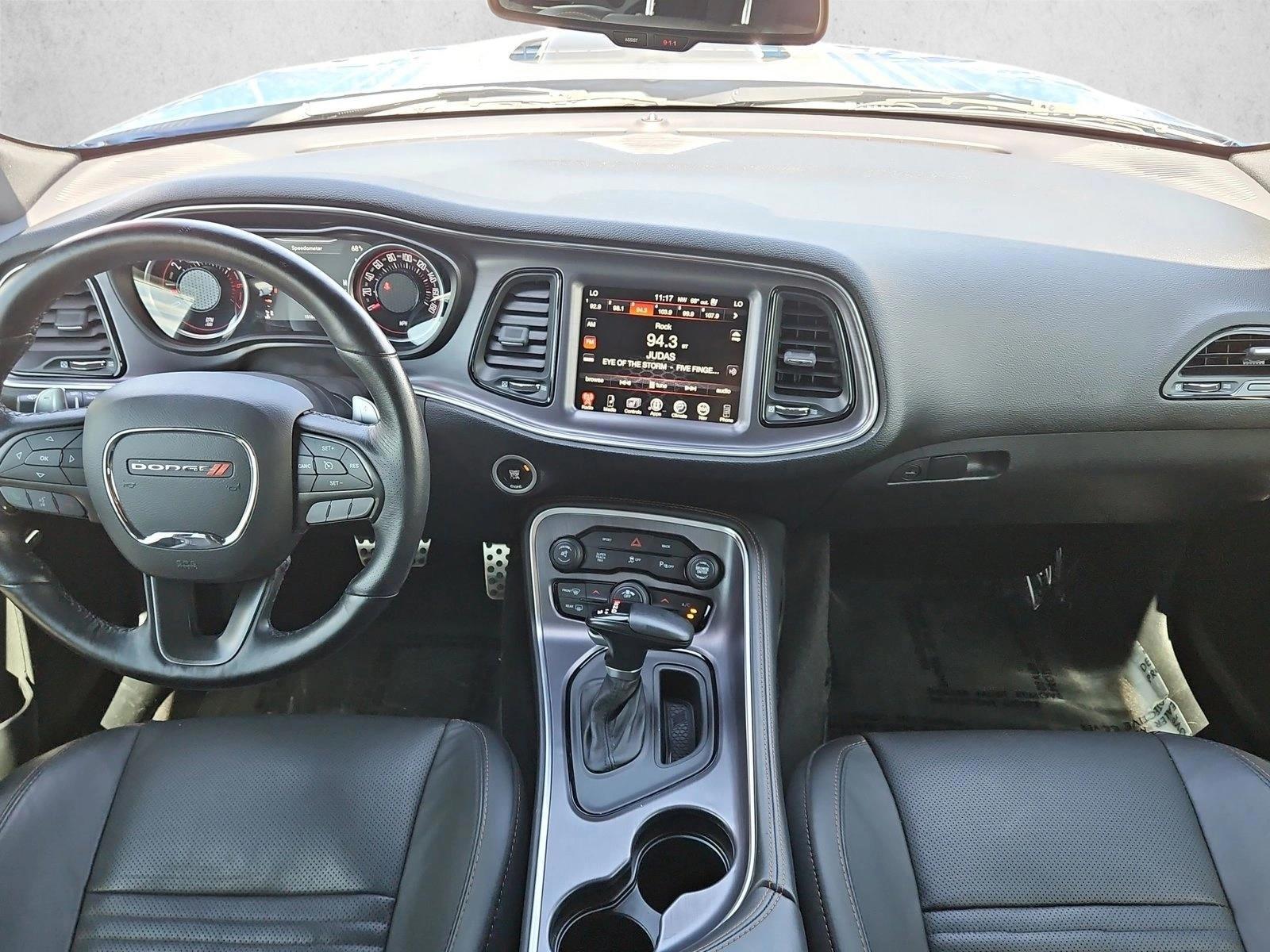 Thumbnail: 2016 Dodge Challenger - 3