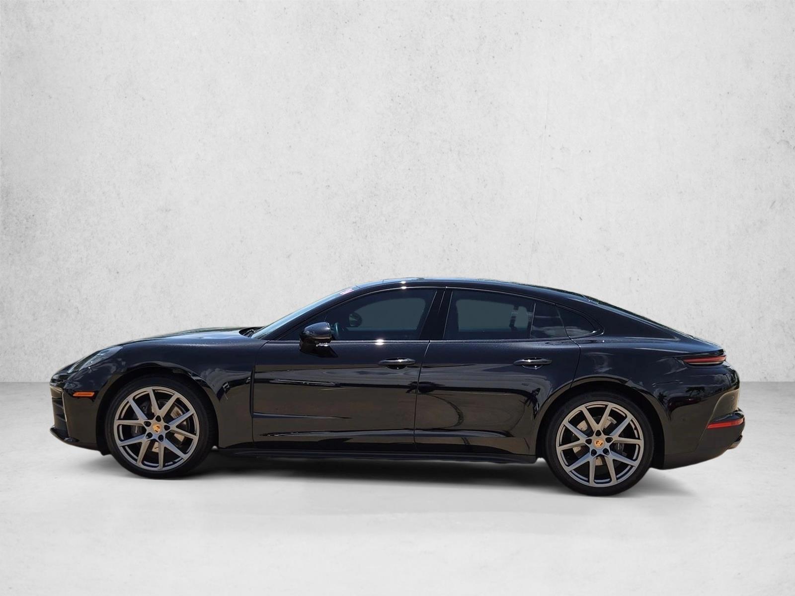 Thumbnail: 2025 Porsche Panamera - 2