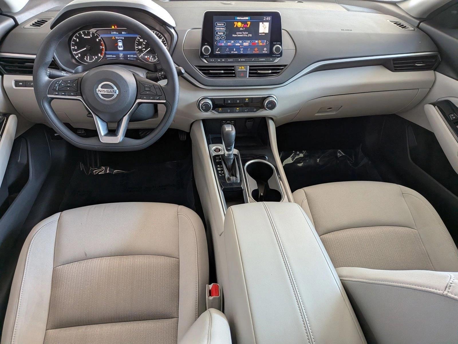 Thumbnail: 2021 Nissan Altima - 3