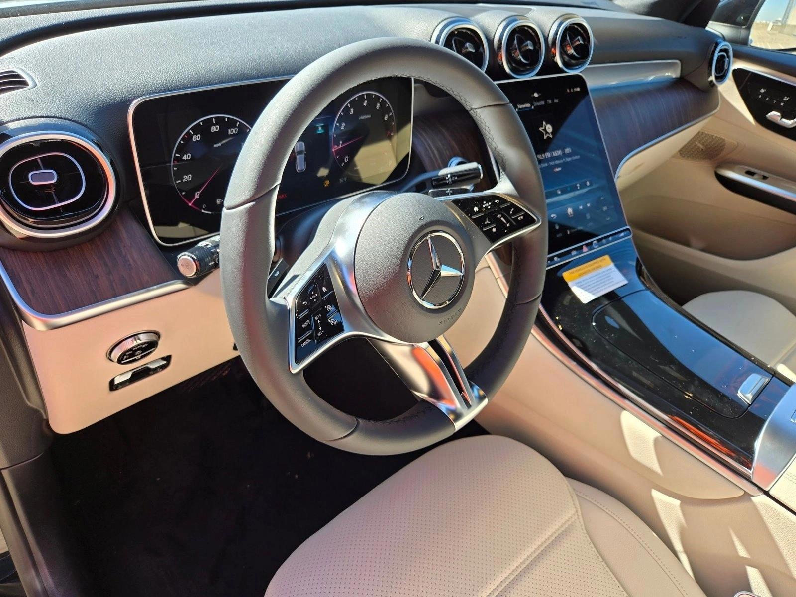 Thumbnail: 2026 Mercedes-Benz GLC - 3