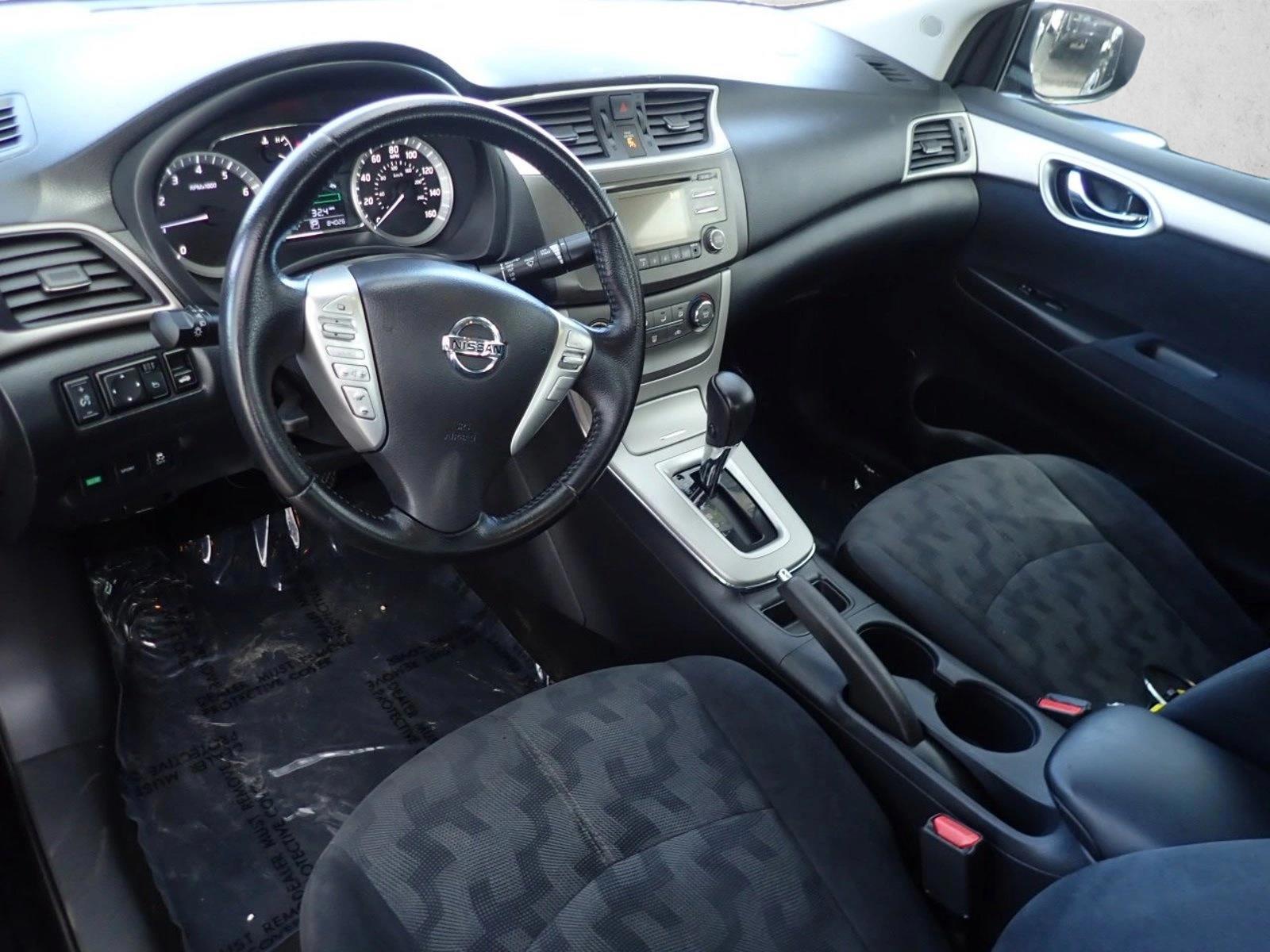 Thumbnail: 2013 Nissan Sentra - 3