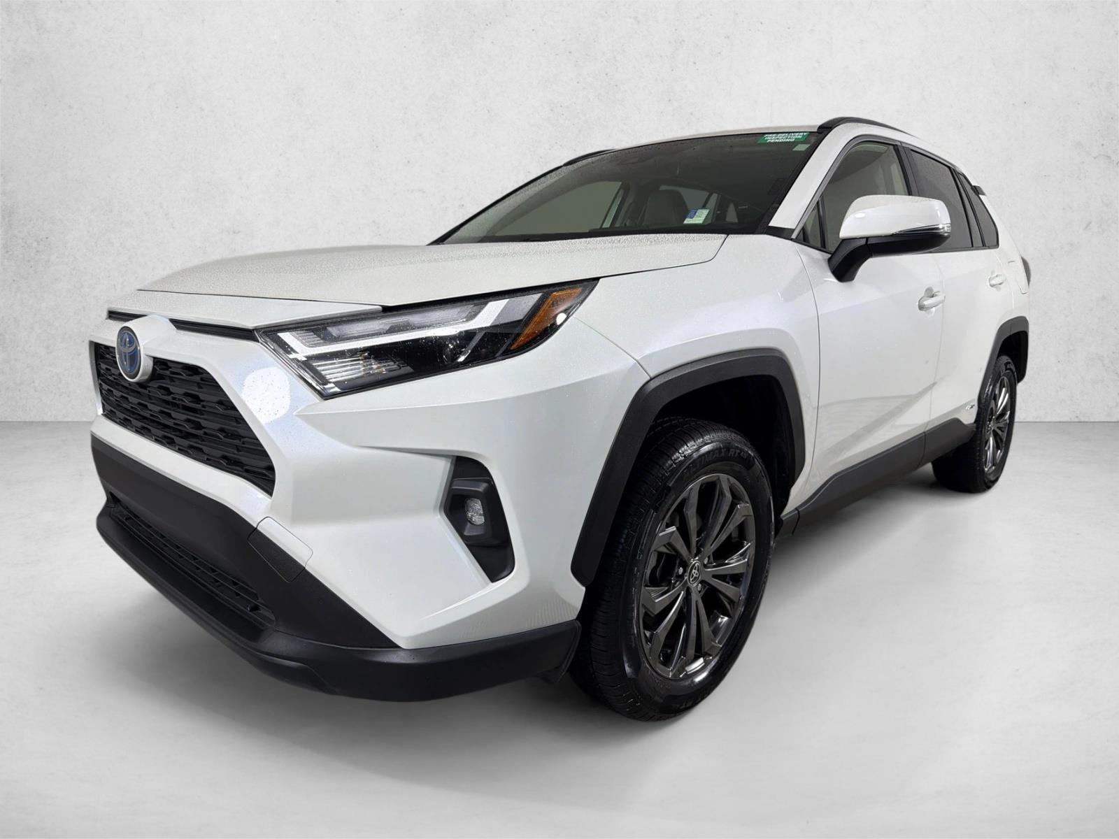 Thumbnail: 2022 Toyota RAV4 - 1