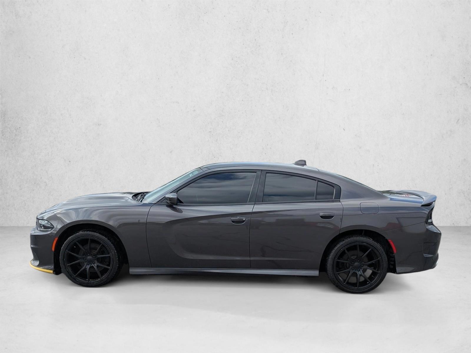 Thumbnail: 2020 Dodge Charger - 2