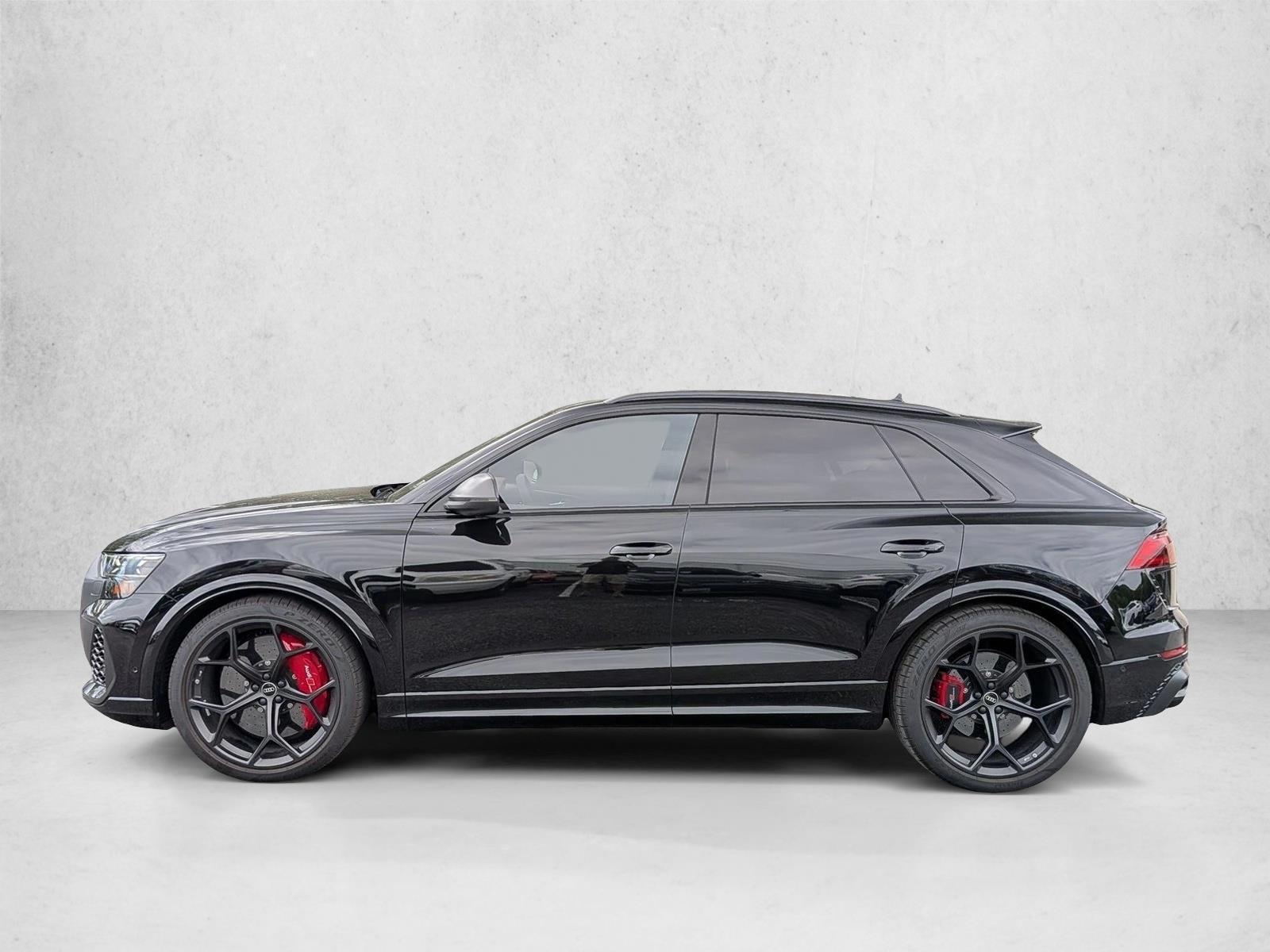 Thumbnail: 2025 Audi RS Q8 - 2