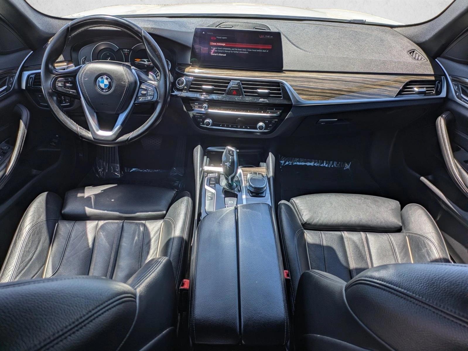 Thumbnail: 2018 BMW 5 Series - 3