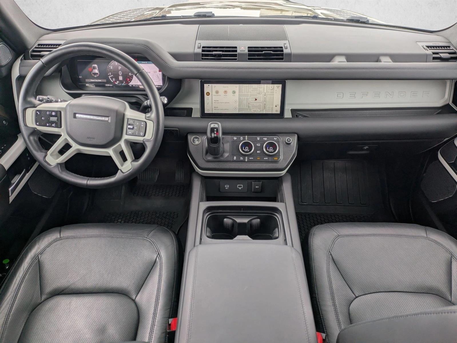 Thumbnail: 2024 Land Rover Defender - 4