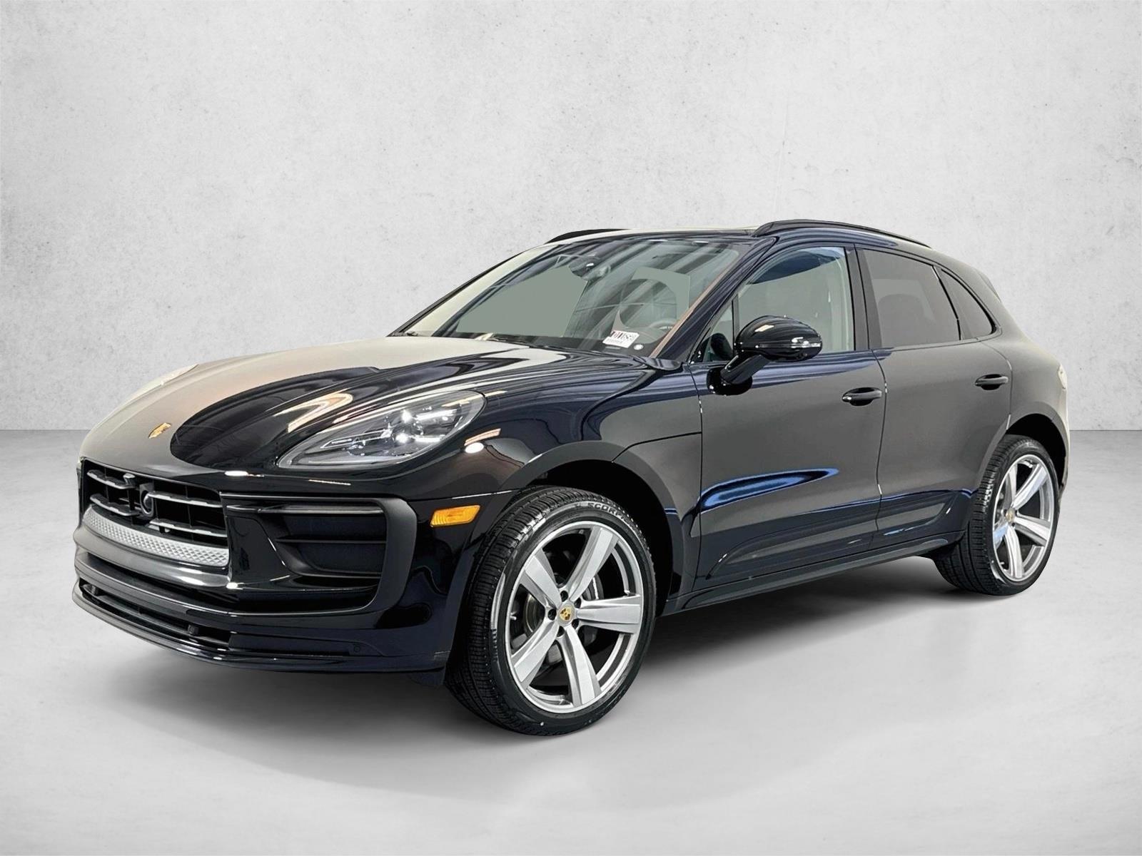 Thumbnail: 2025 Porsche Macan - 1