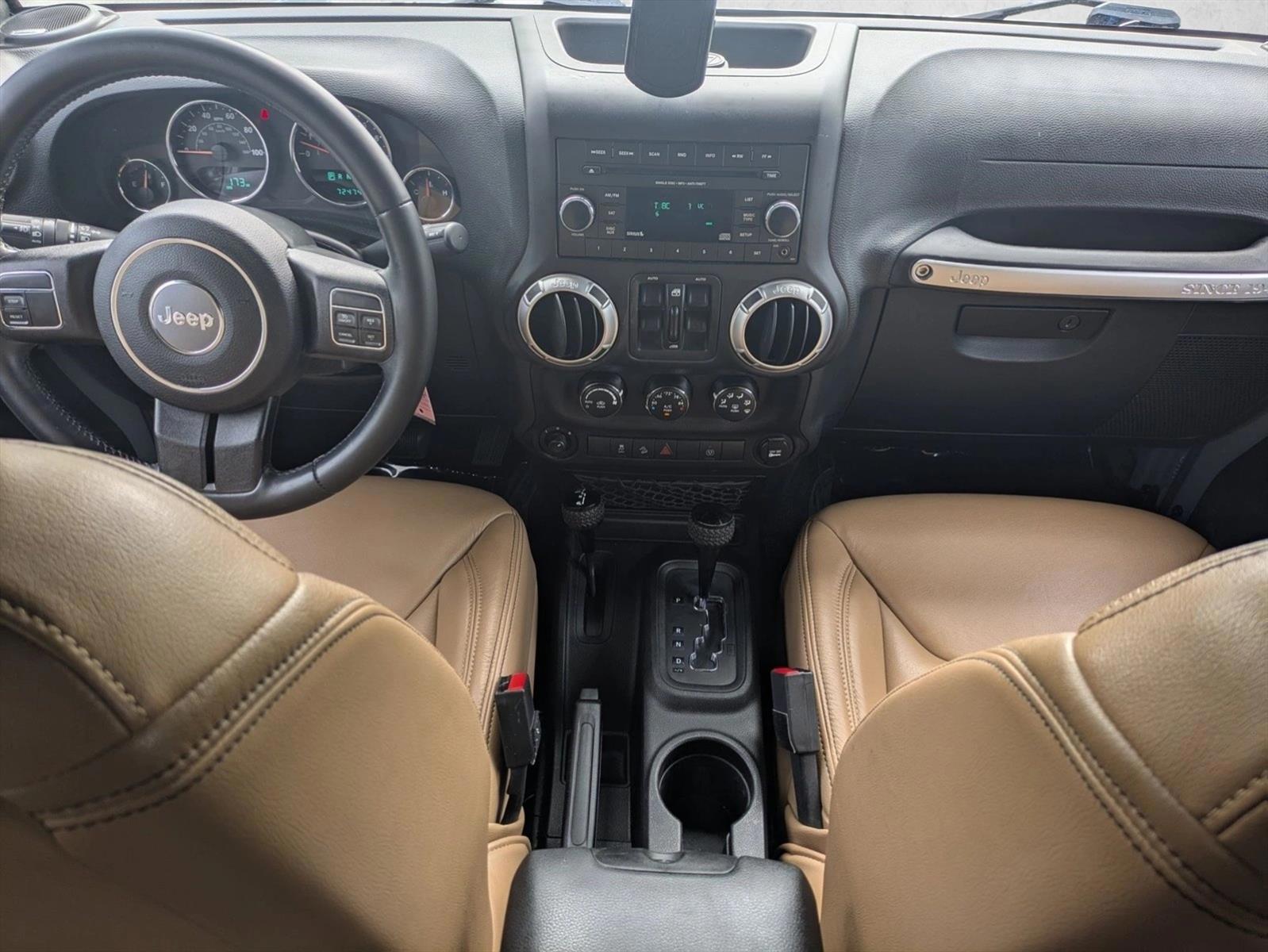 Thumbnail: 2015 Jeep Wrangler - 4
