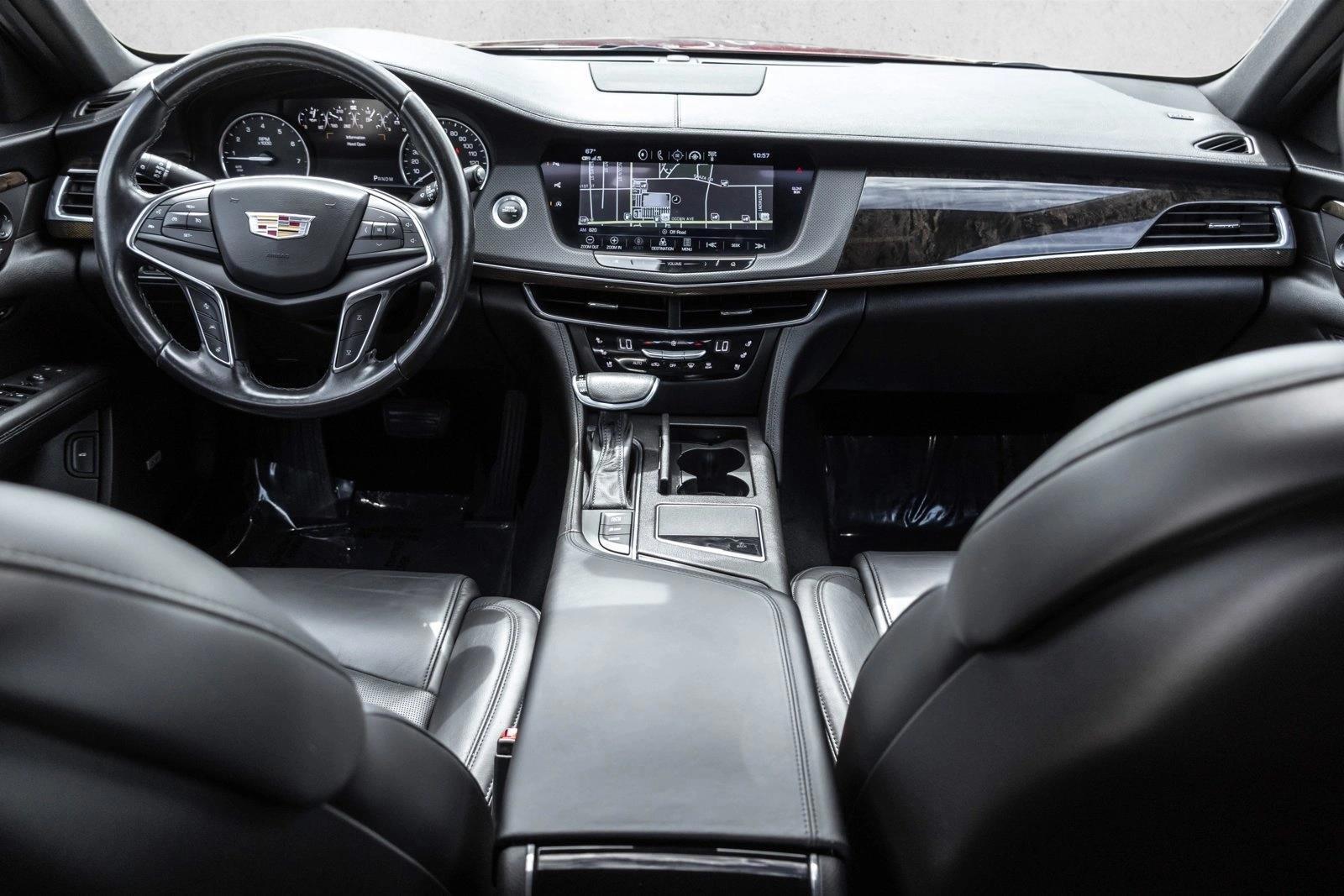 Thumbnail: 2018 Cadillac CT6 - 4