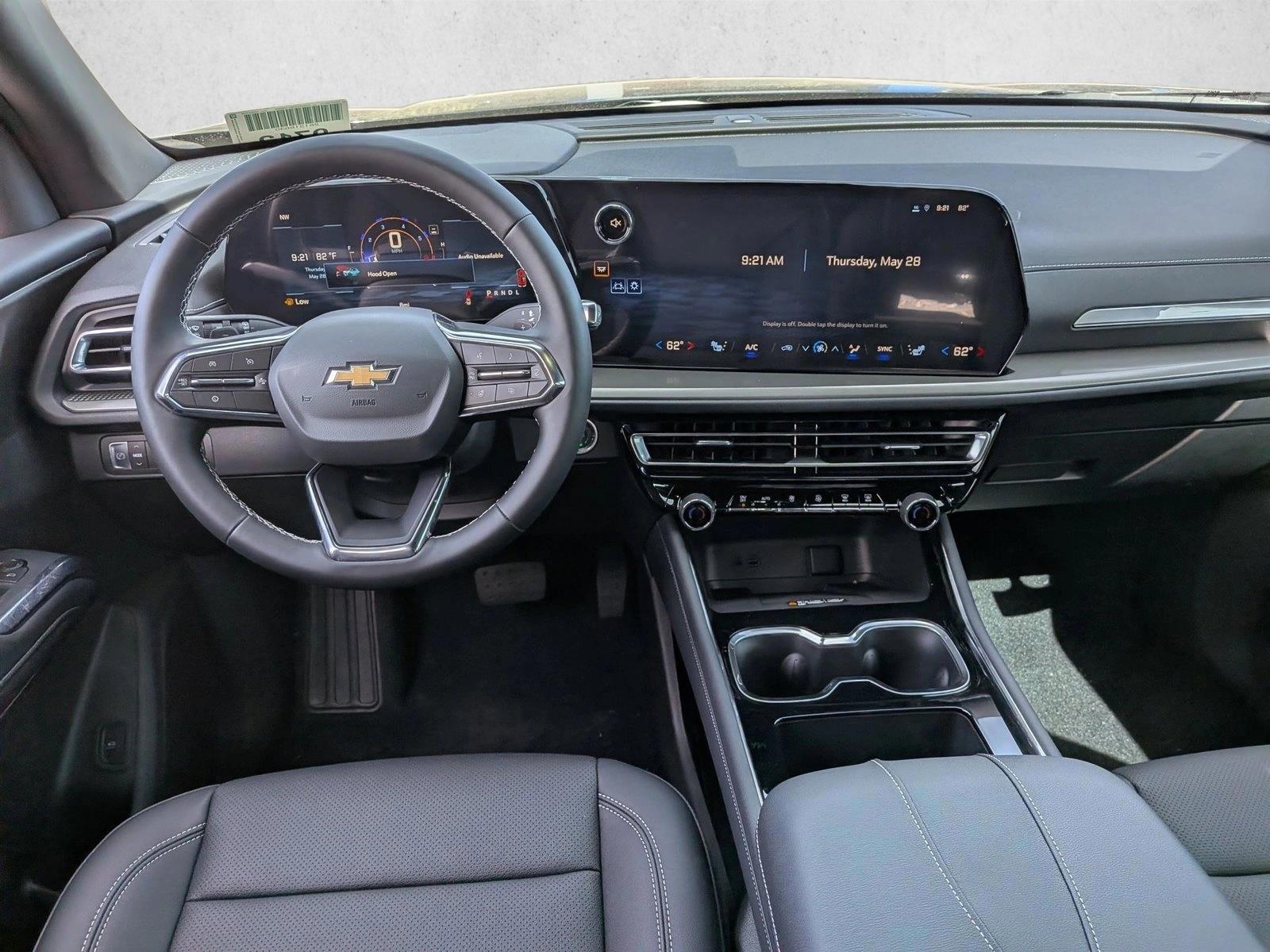Thumbnail: 2026 Chevrolet Traverse - 3