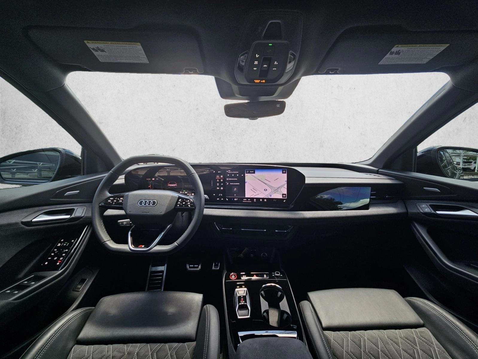 Thumbnail: 2025 Audi SQ6 e-tron - 3