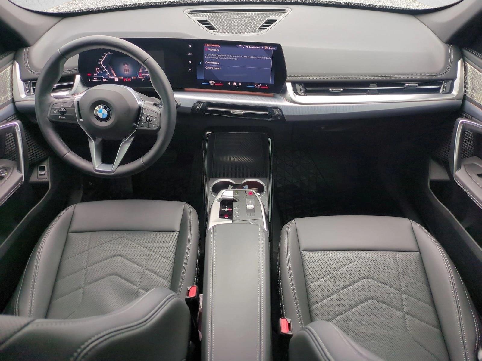 Thumbnail: 2025 BMW X1 - 4