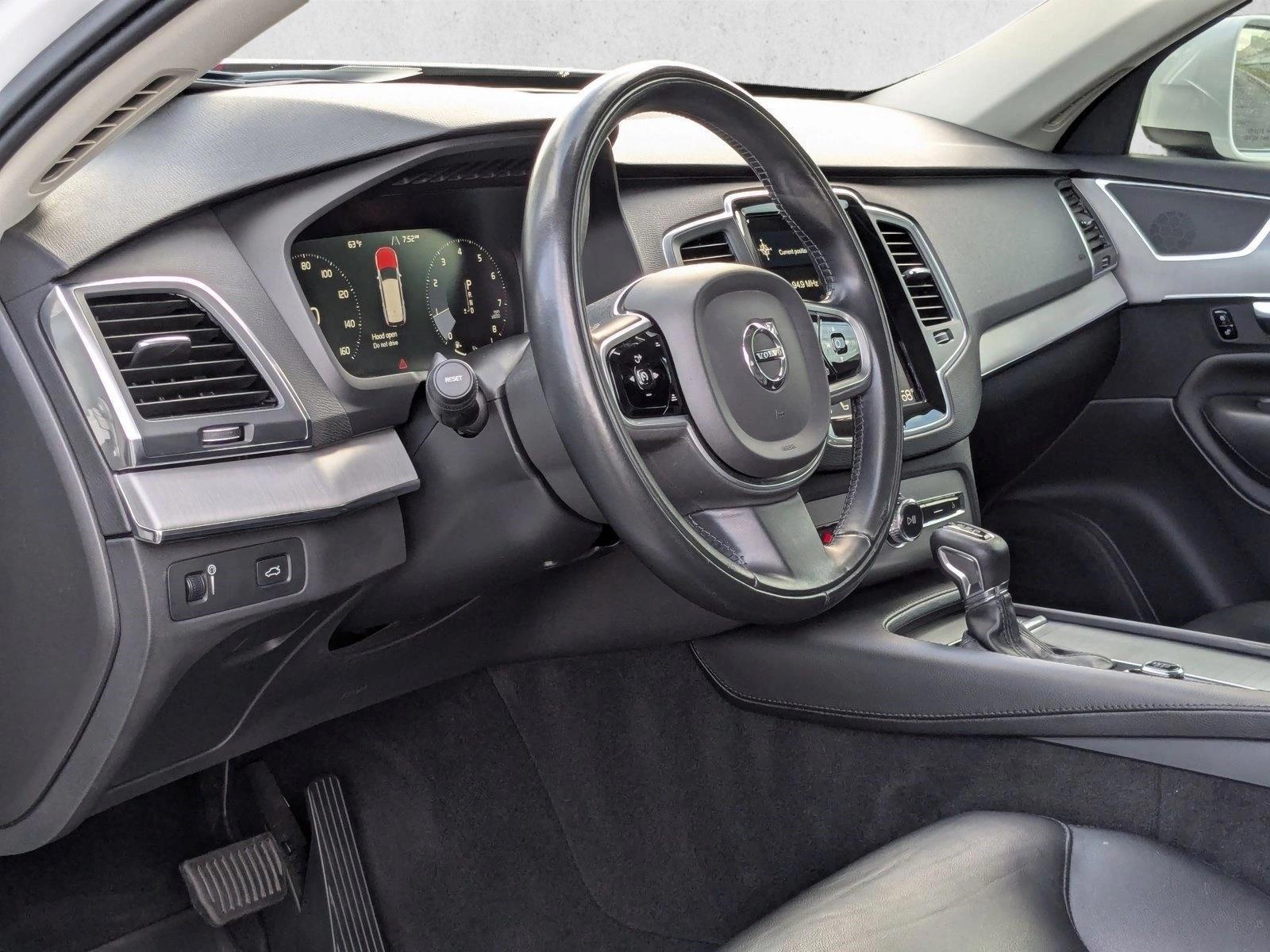 Thumbnail: 2021 Volvo XC90 - 3