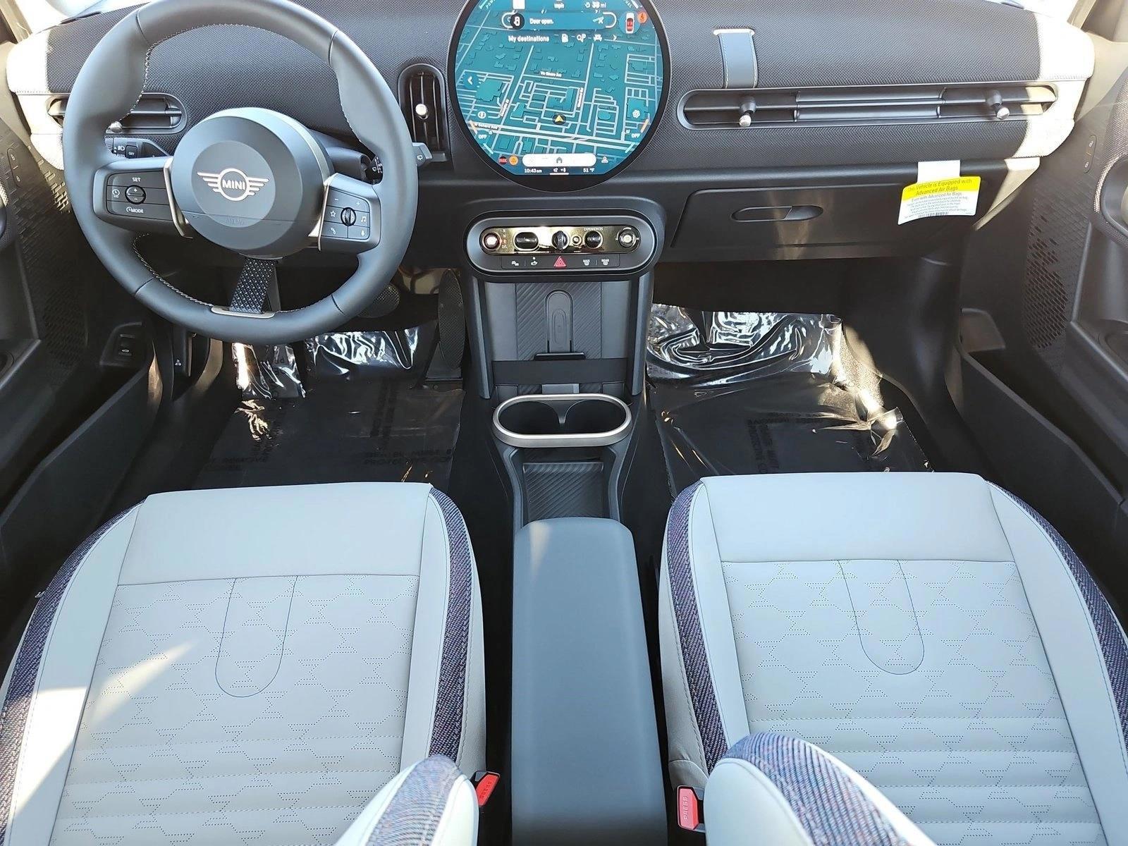 Thumbnail: 2026 MINI Cooper Hardtop - 4