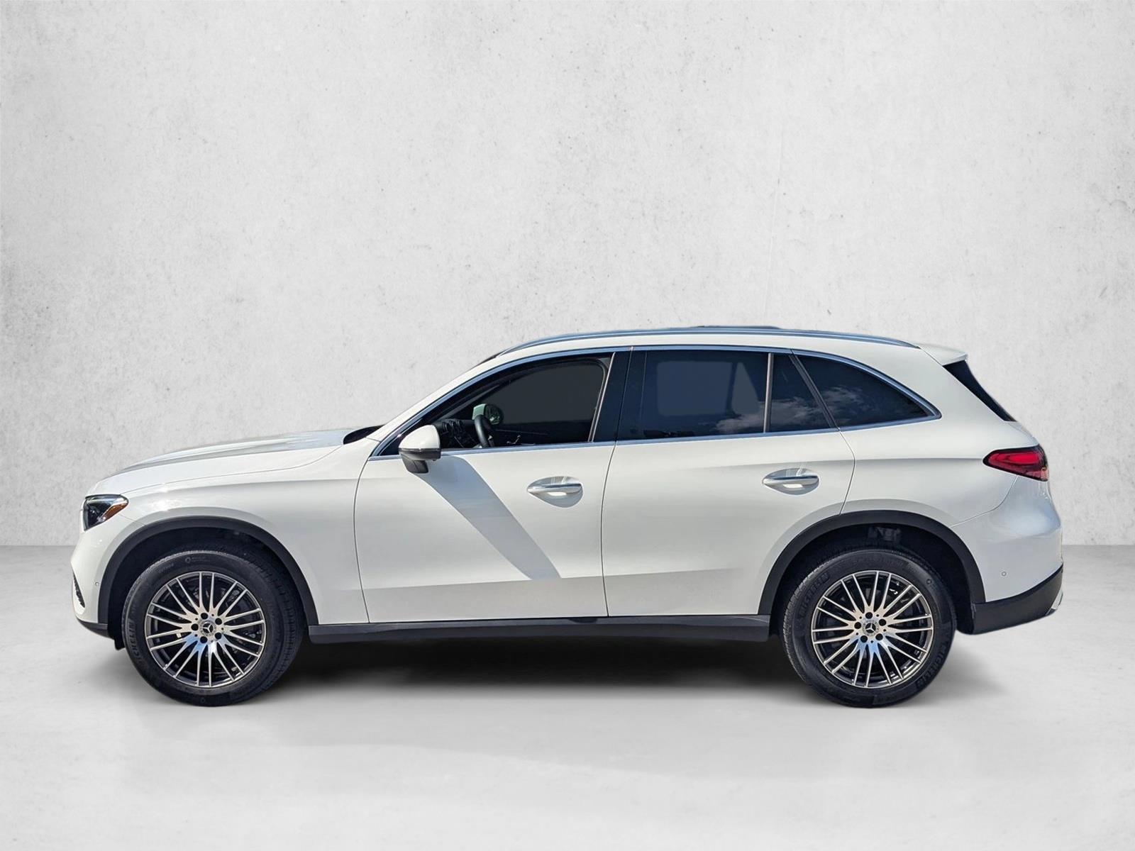 Thumbnail: 2026 Mercedes-Benz GLC - 2