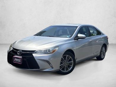 2015 Toyota Camry SE -
                  Leesburg, VA