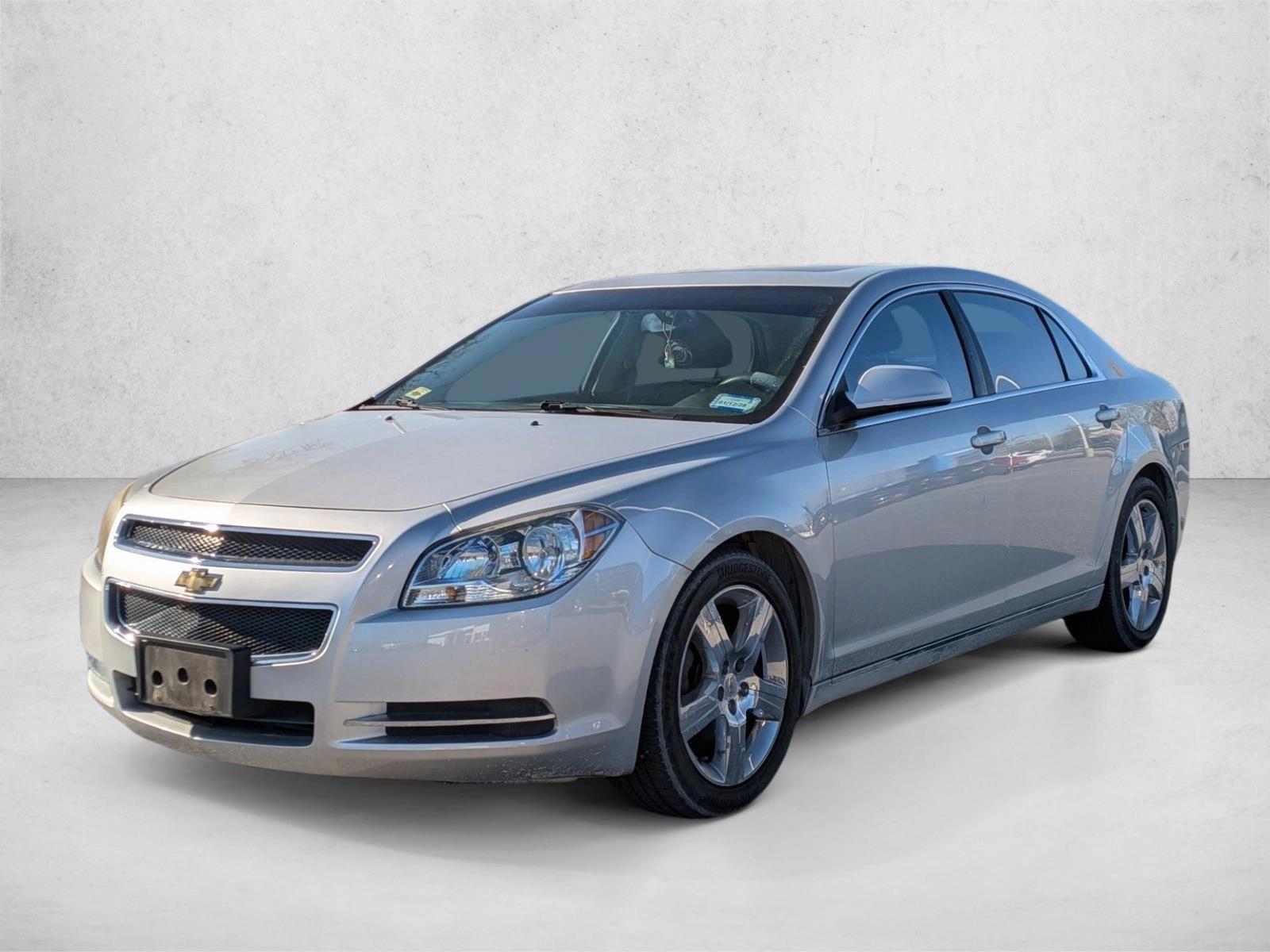 Thumbnail: 2011 Chevrolet Malibu - 1