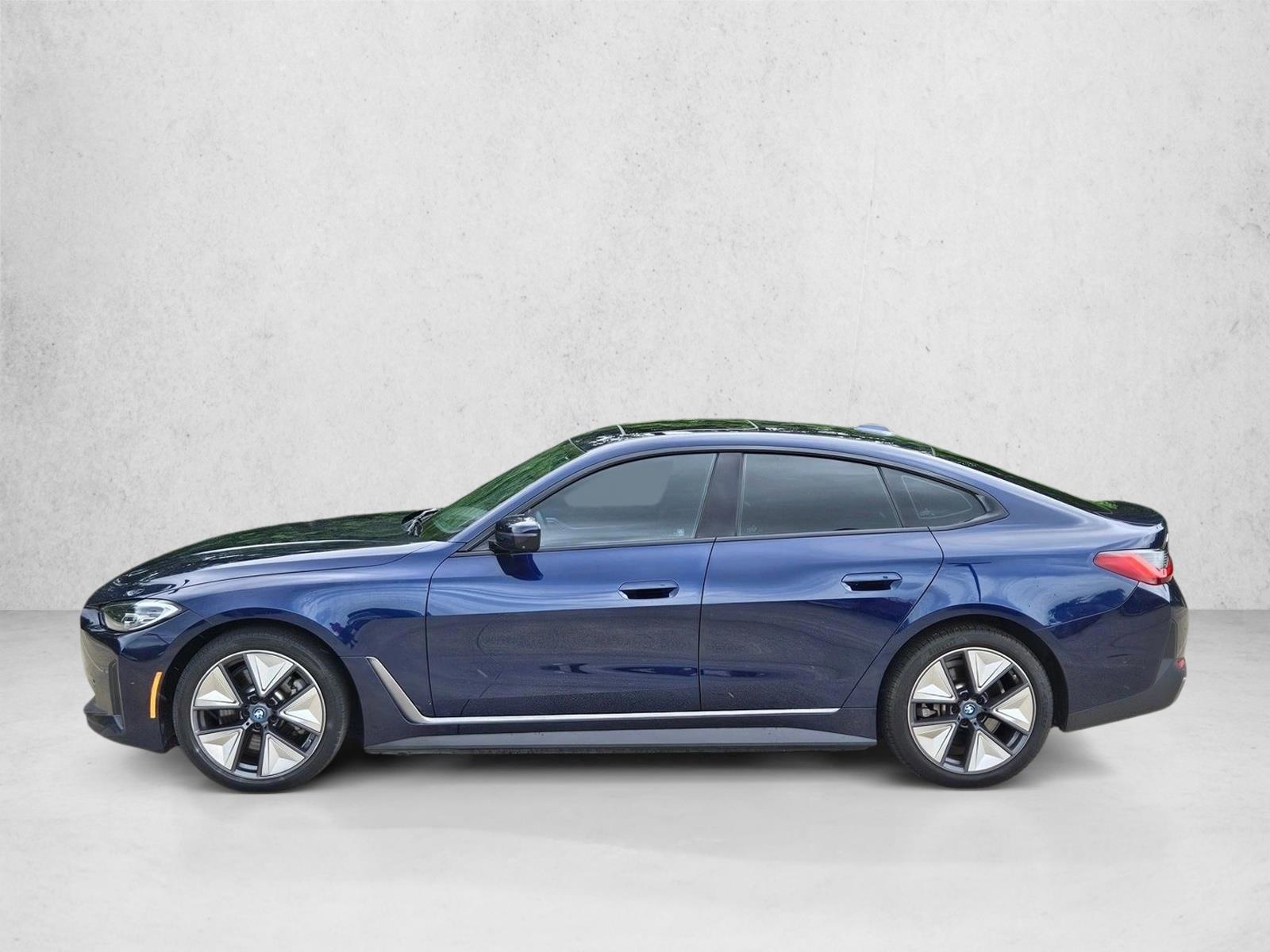 Thumbnail: 2023 BMW i4 - 2
