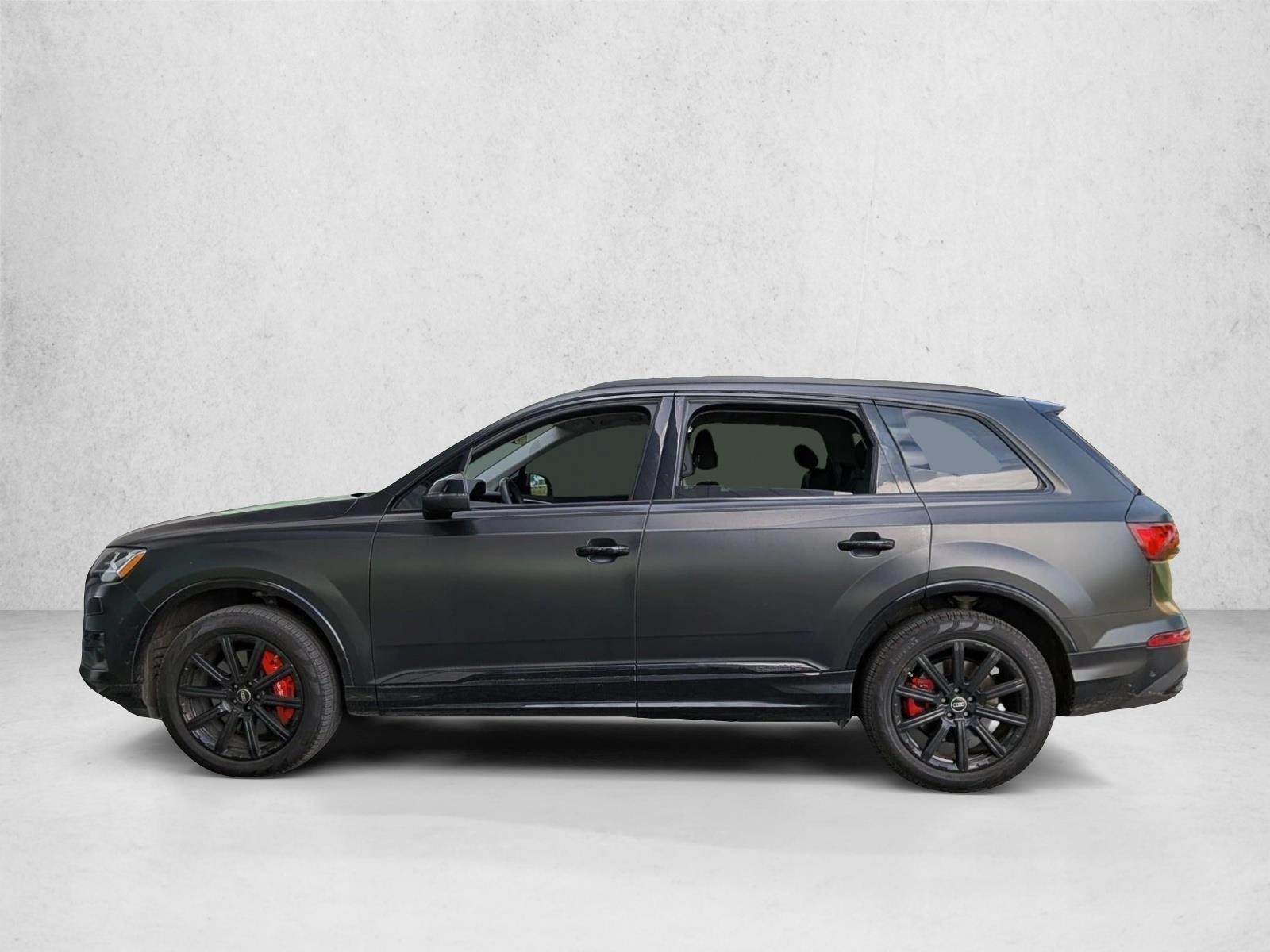 Thumbnail: 2022 Audi Q7 - 2