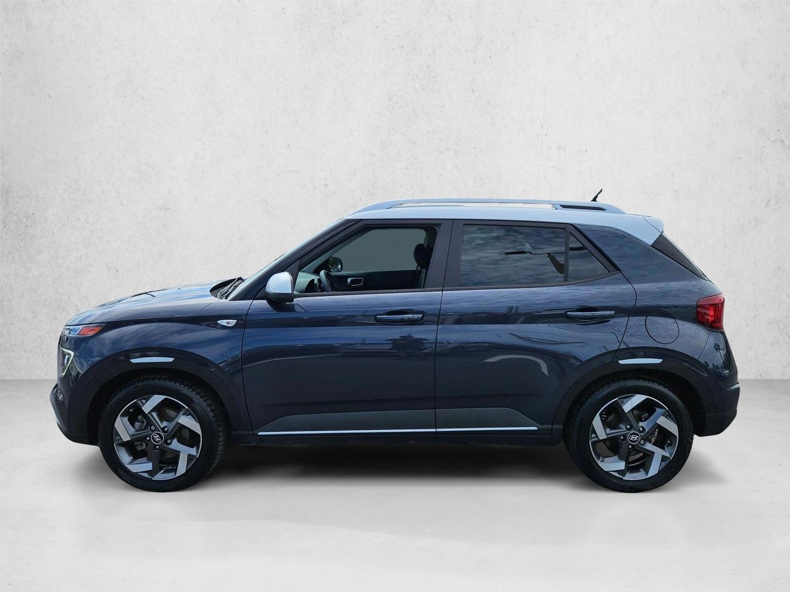 Thumbnail: 2023 Hyundai Venue - 2