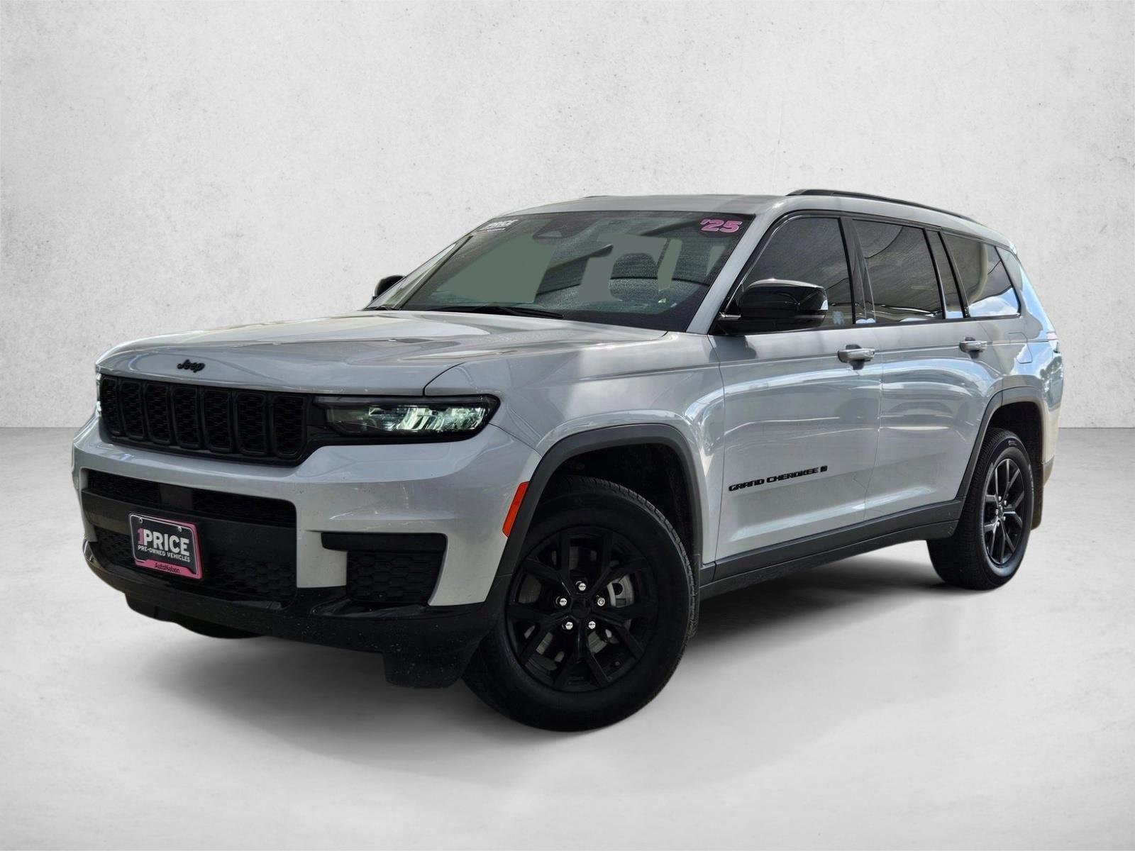 Thumbnail: 2025 Jeep Grand Cherokee L - 1