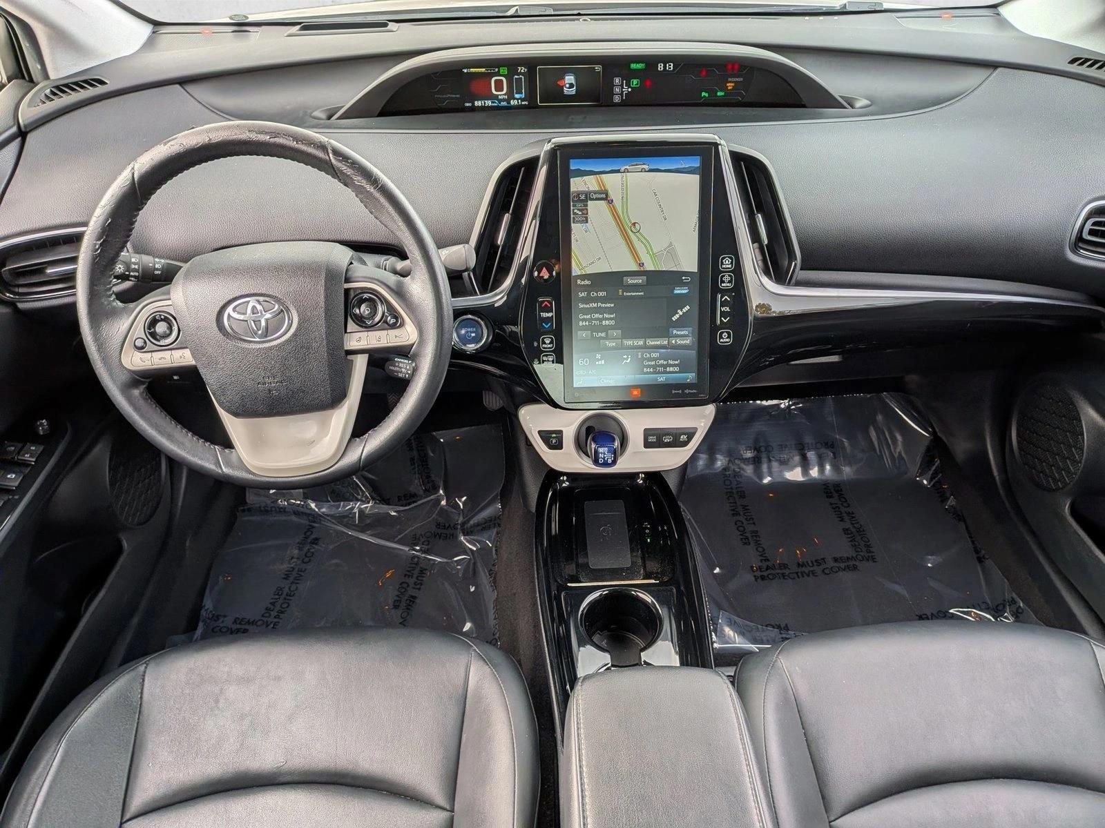Thumbnail: 2017 Toyota Prius Prime - 5