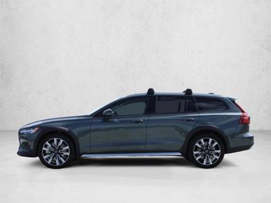 2026 Volvo V60 Cross Country