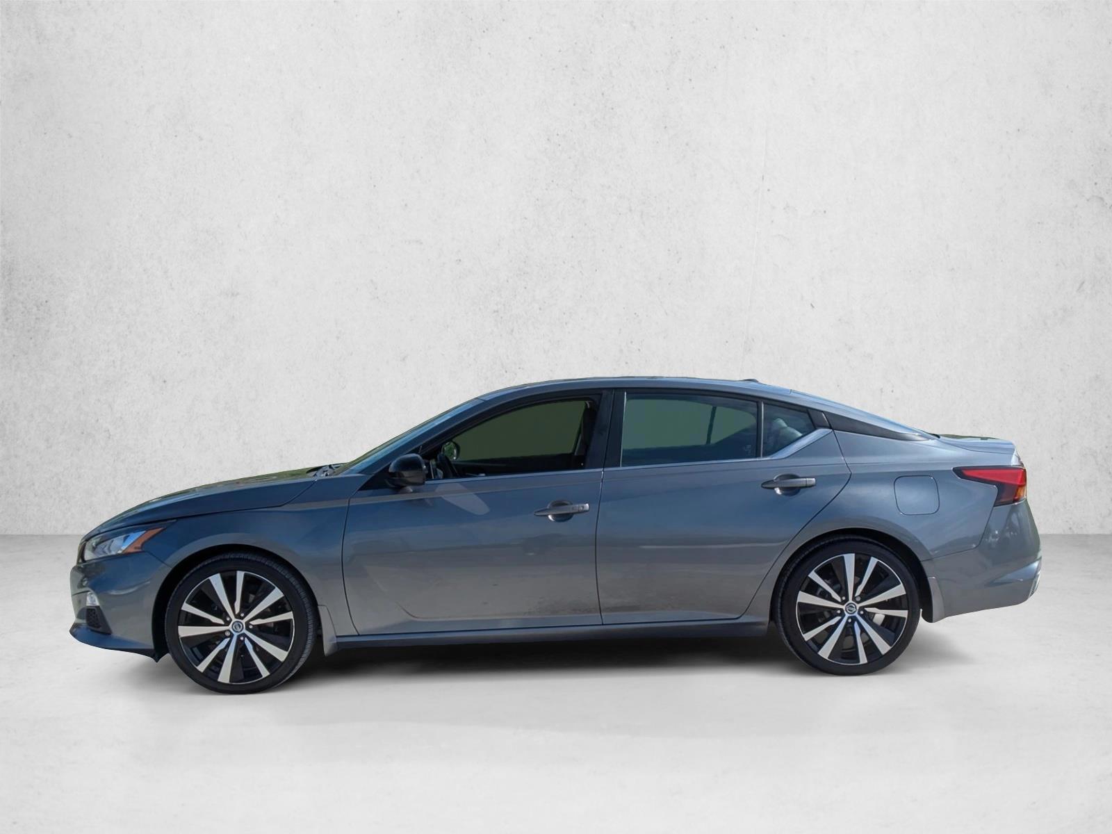 Thumbnail: 2022 Nissan Altima - 2