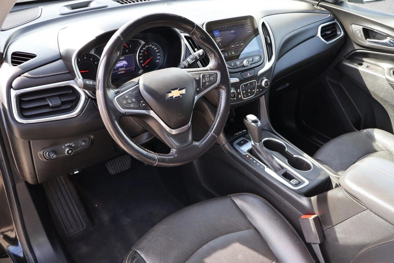Thumbnail: 2020 Chevrolet Equinox - 3