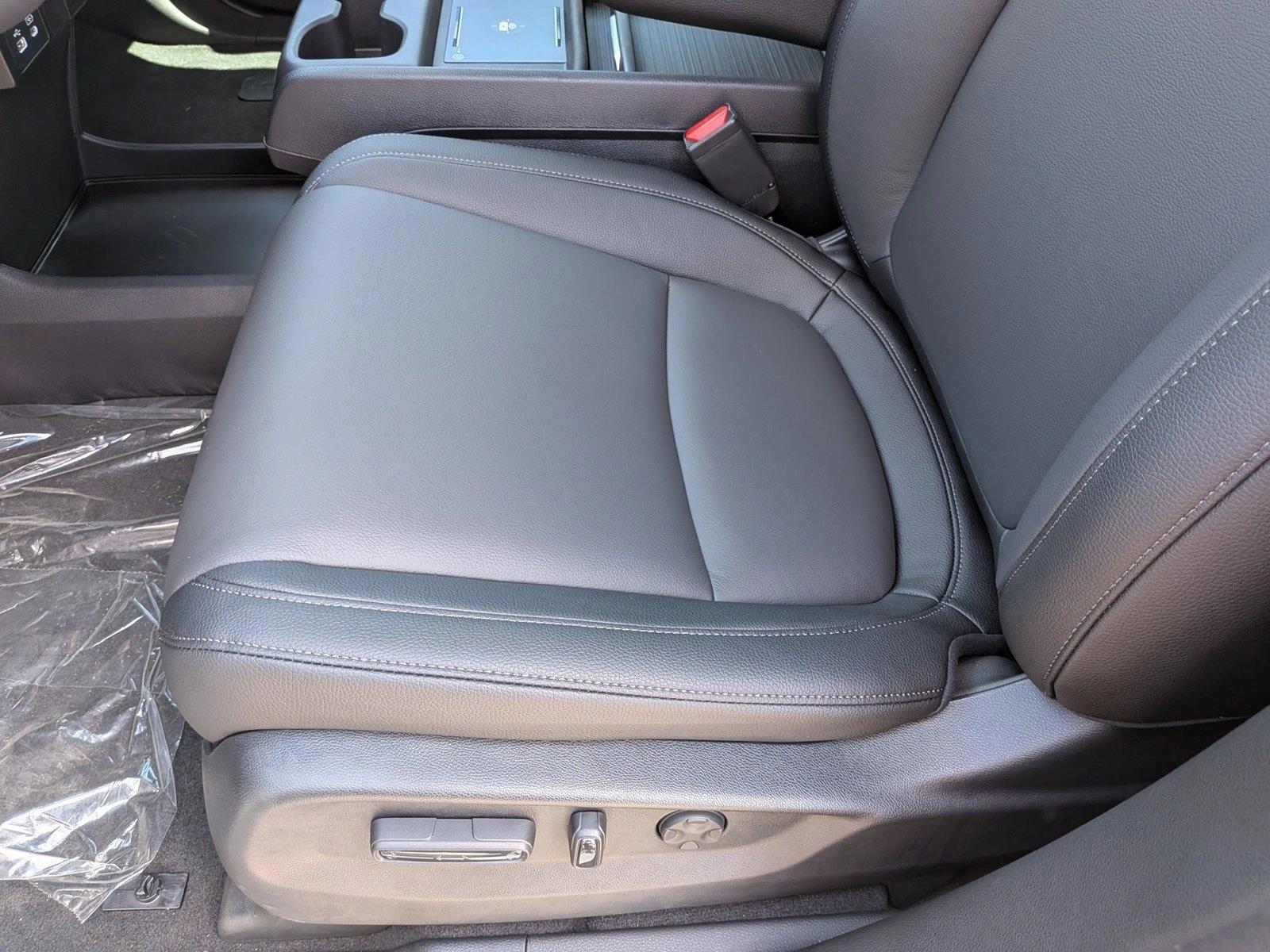 Thumbnail: 2026 Honda Odyssey - 4