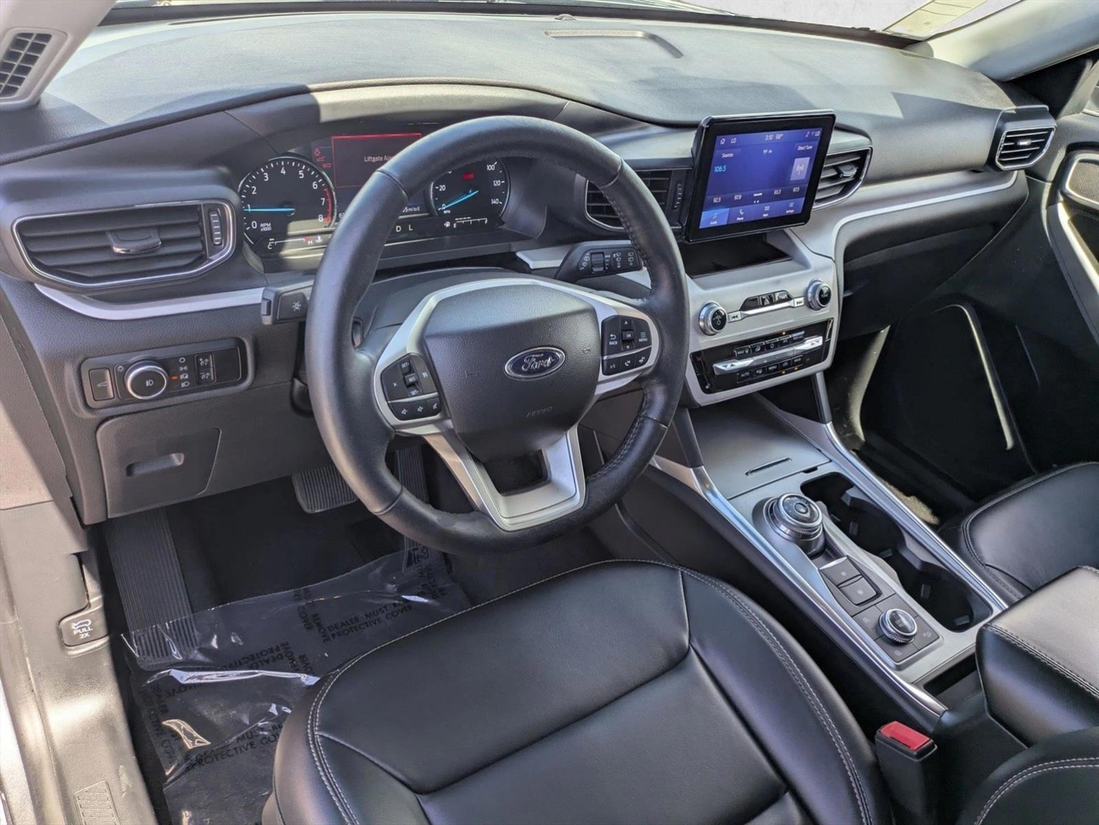 Thumbnail: 2023 Ford Explorer - 3