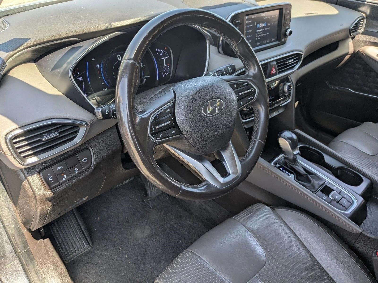 Thumbnail: 2019 Hyundai Santa Fe - 3
