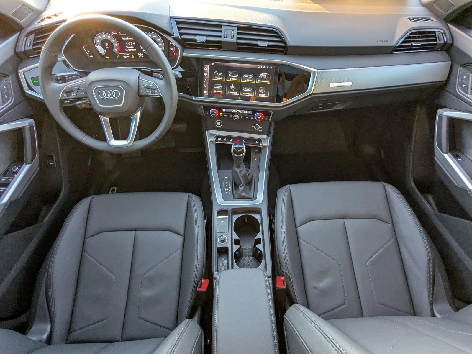 Thumbnail: 2025 Audi Q3 - 4