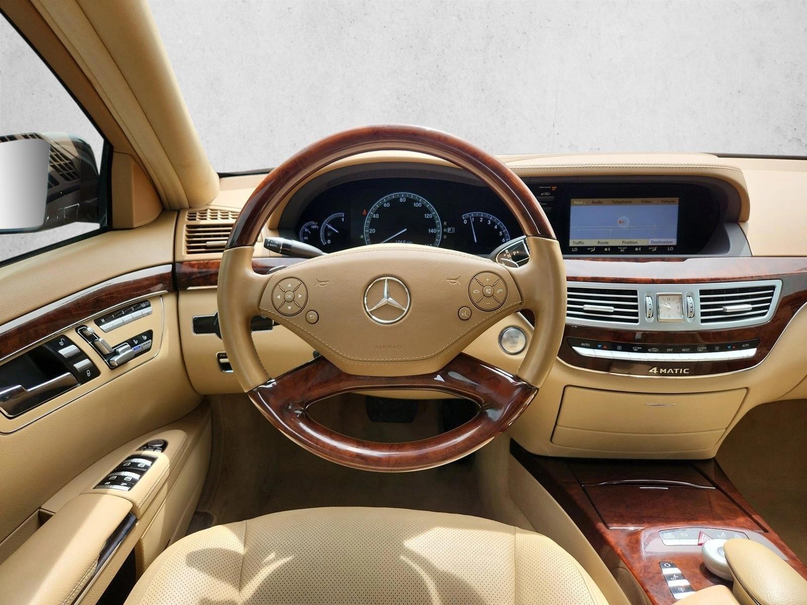 Thumbnail: 2012 Mercedes-Benz S-Class - 4