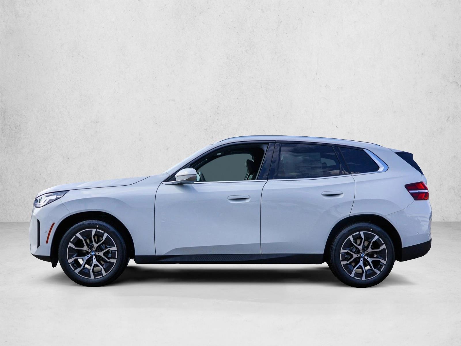 Thumbnail: 2026 BMW X3 - 2