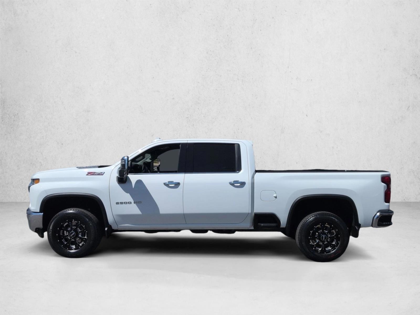 Thumbnail: 2021 Chevrolet Silverado 2500 - 3