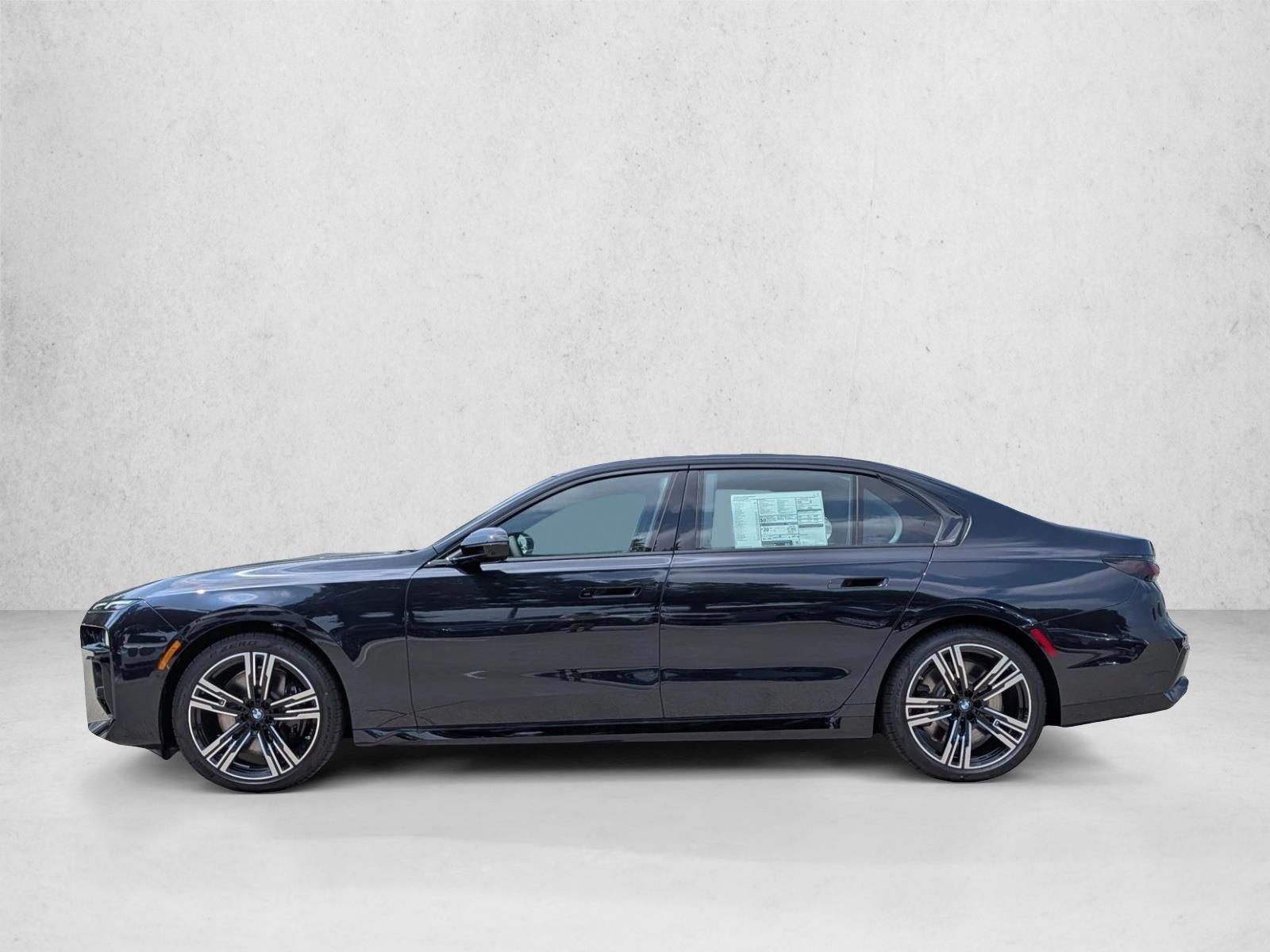 Thumbnail: 2026 BMW 7 Series - 2