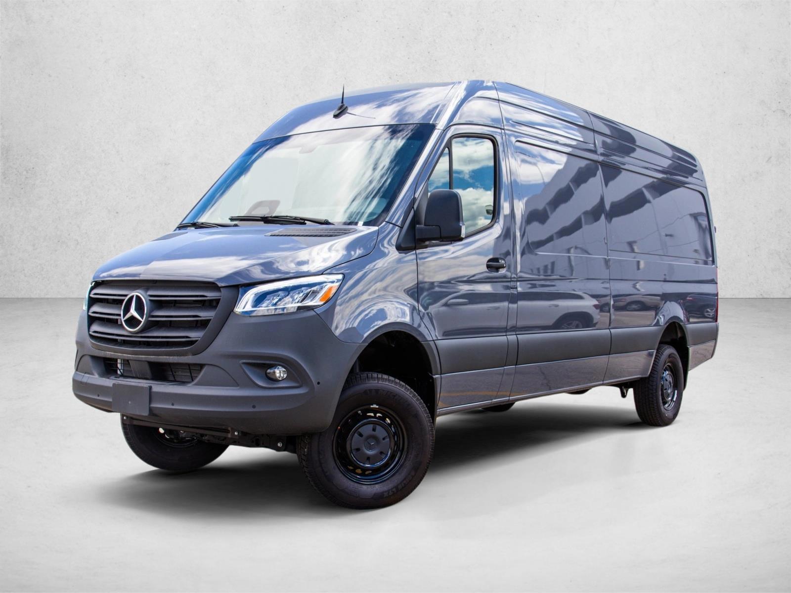 Thumbnail: 2025 Mercedes-Benz Sprinter - 1