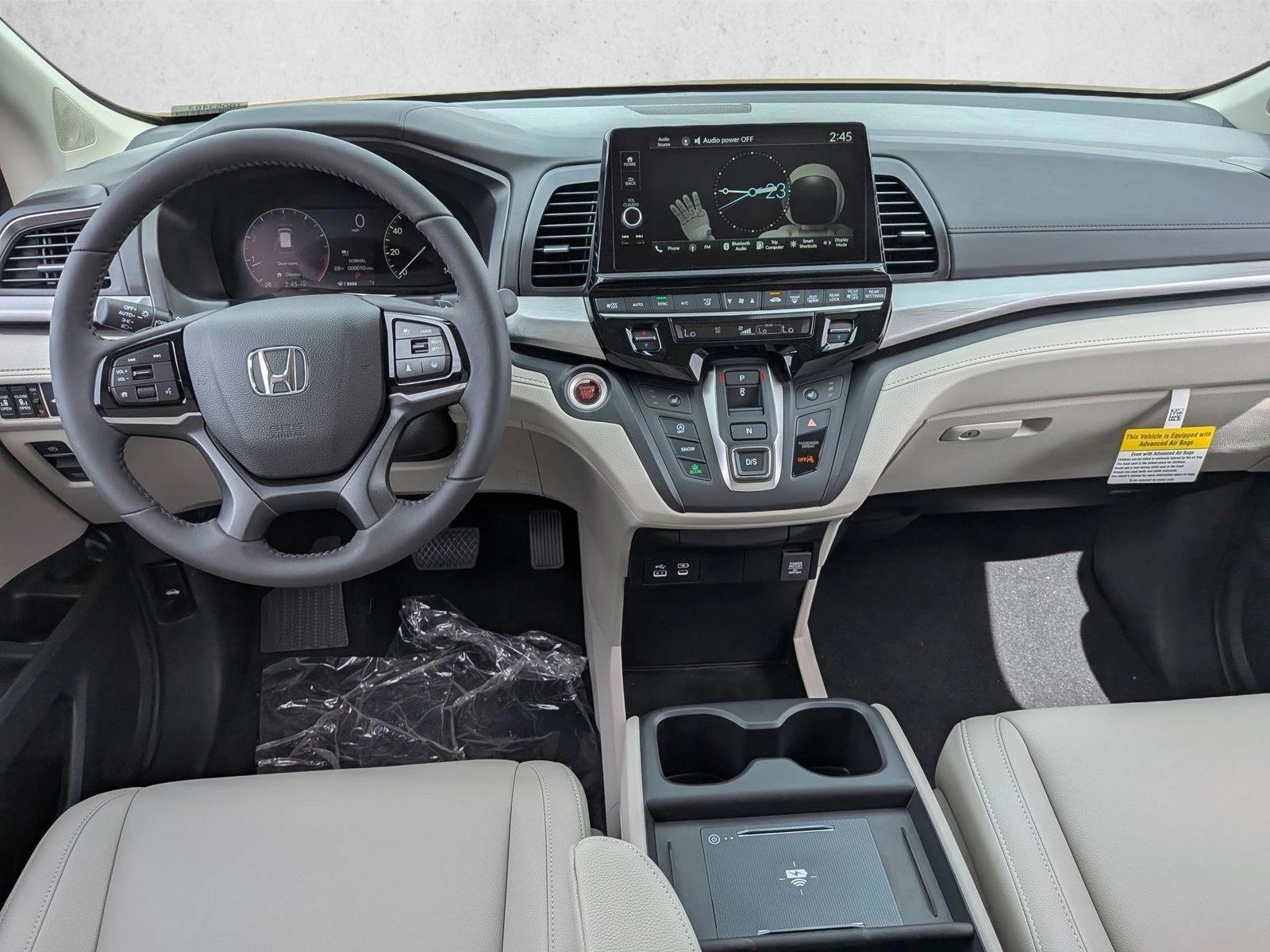 Thumbnail: 2026 Honda Odyssey - 3