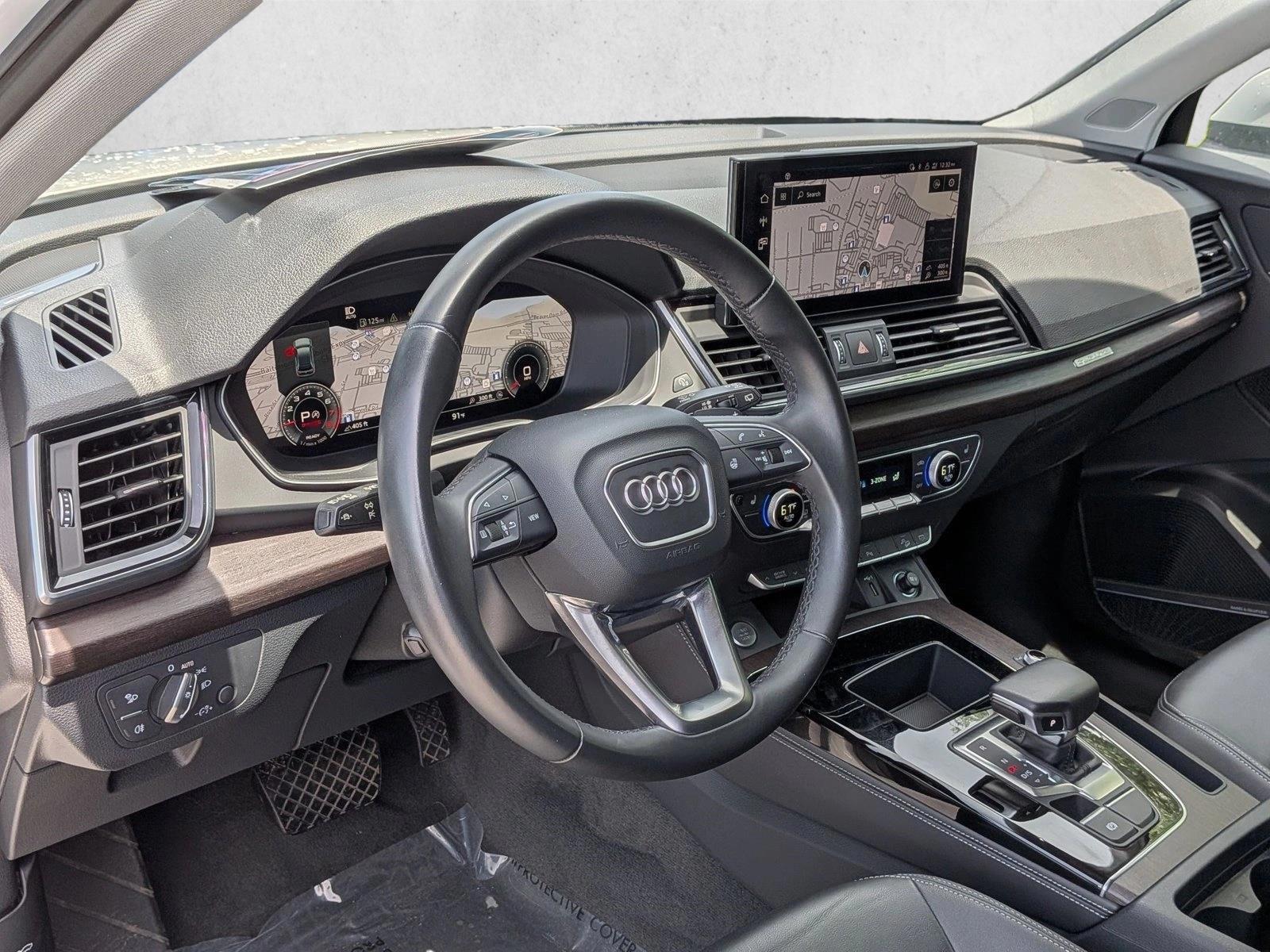 Thumbnail: 2023 Audi Q5 - 3