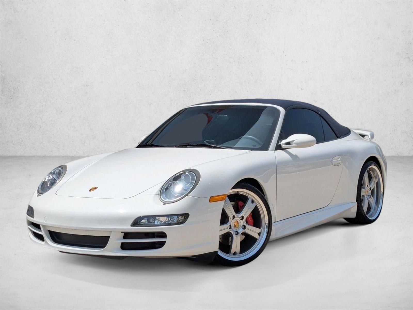 Thumbnail: 2006 Porsche 911 - 1