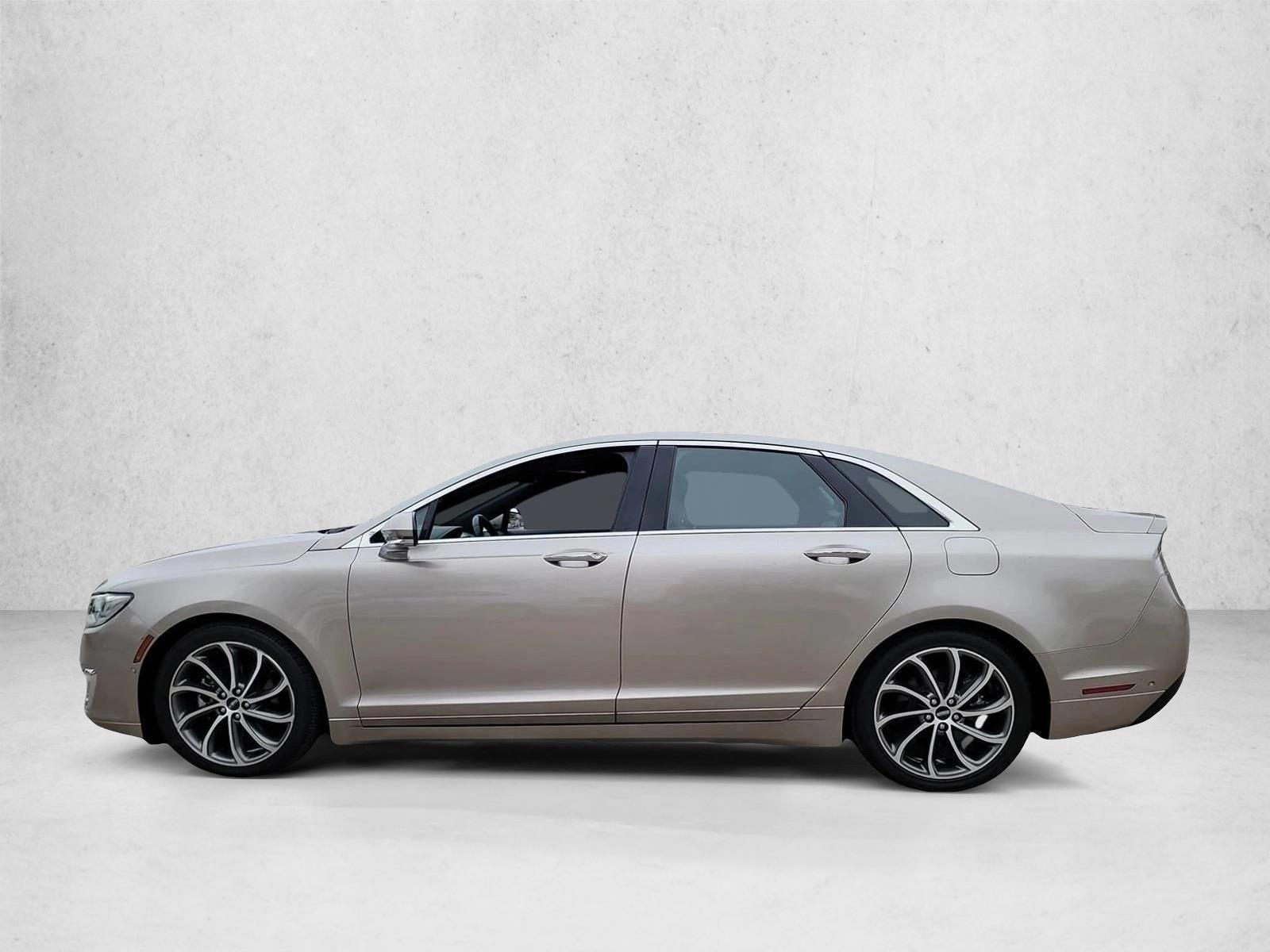 Thumbnail: 2018 Lincoln MKZ - 2