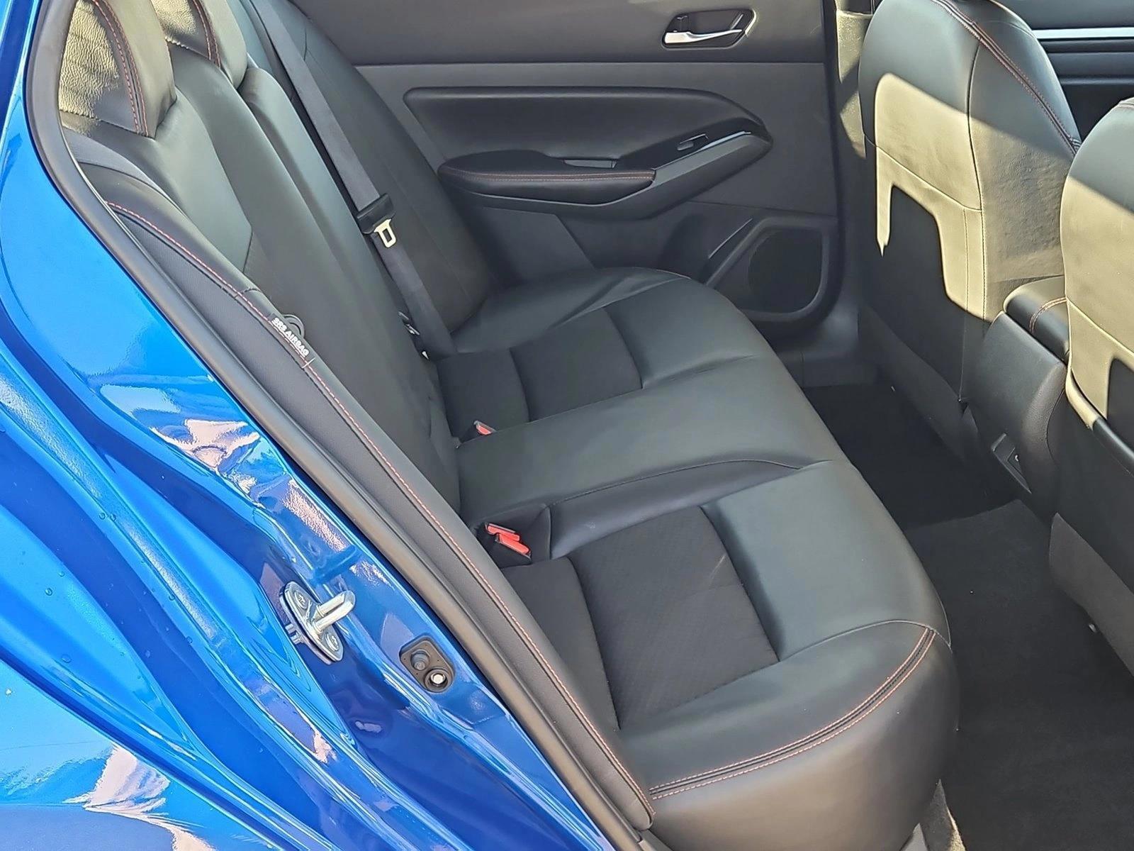 2025 Nissan Altima SR - Photo 19