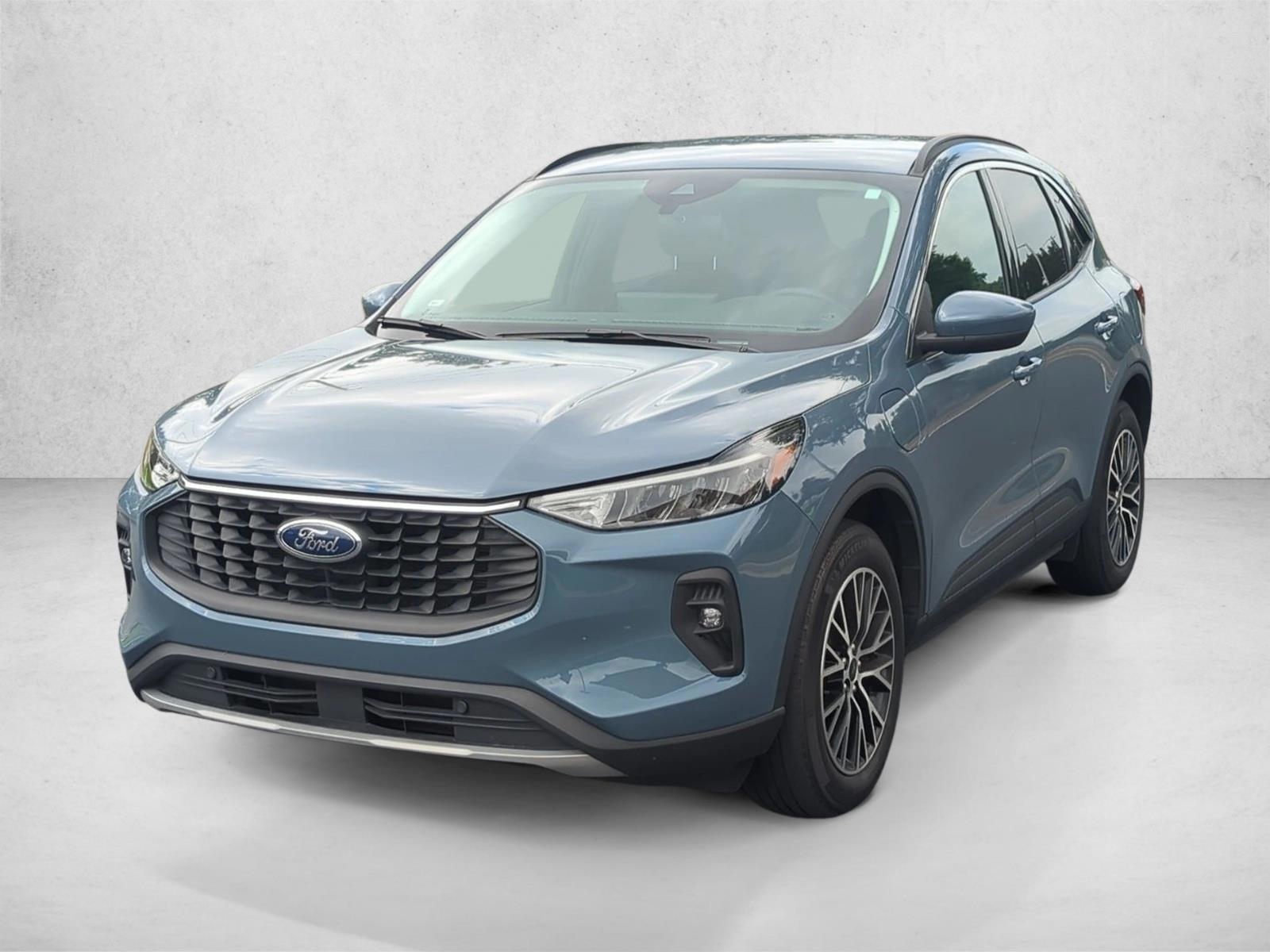 Thumbnail: 2023 Ford Escape - 1