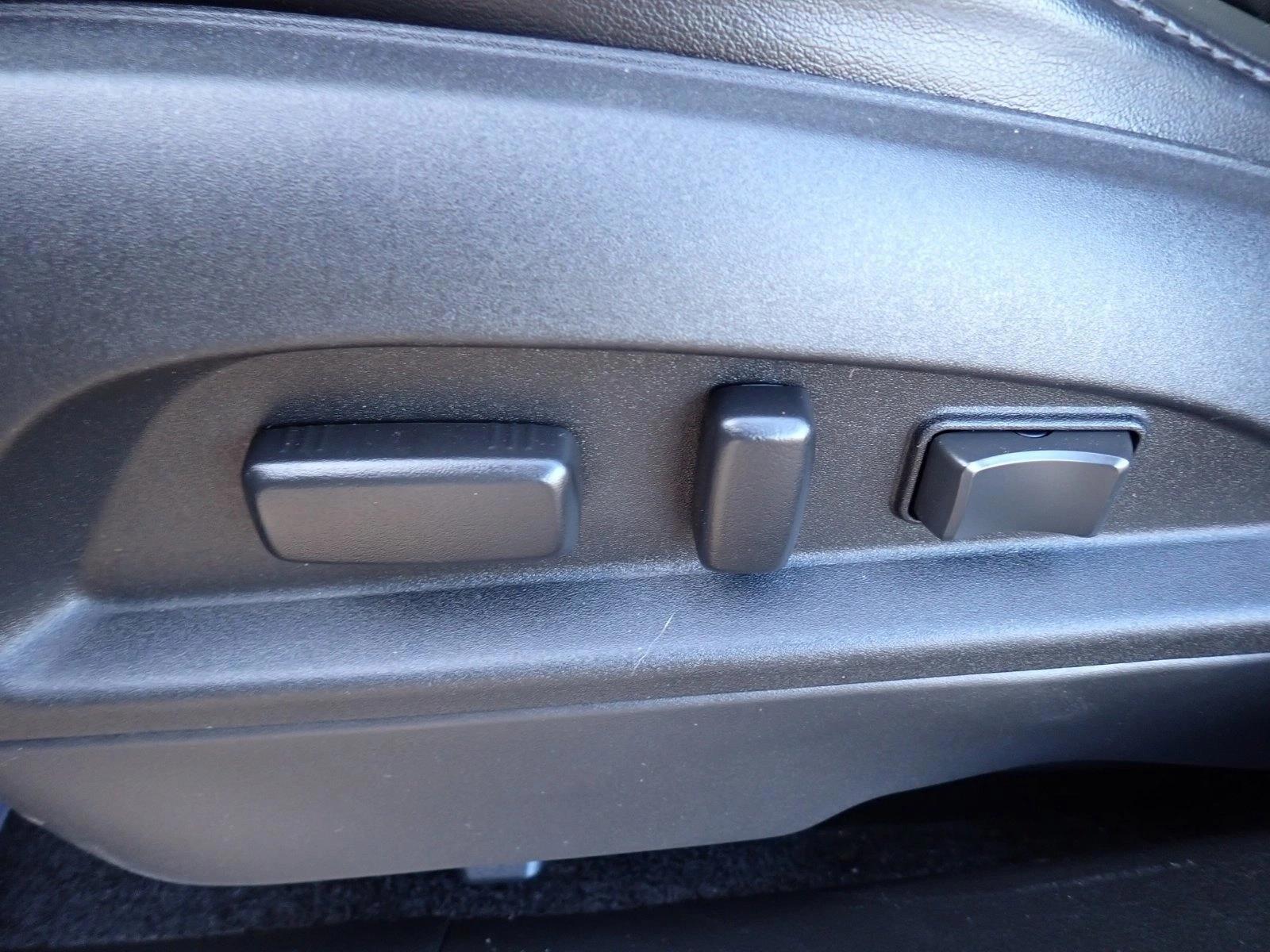 Thumbnail: 2016 GMC Terrain - 3