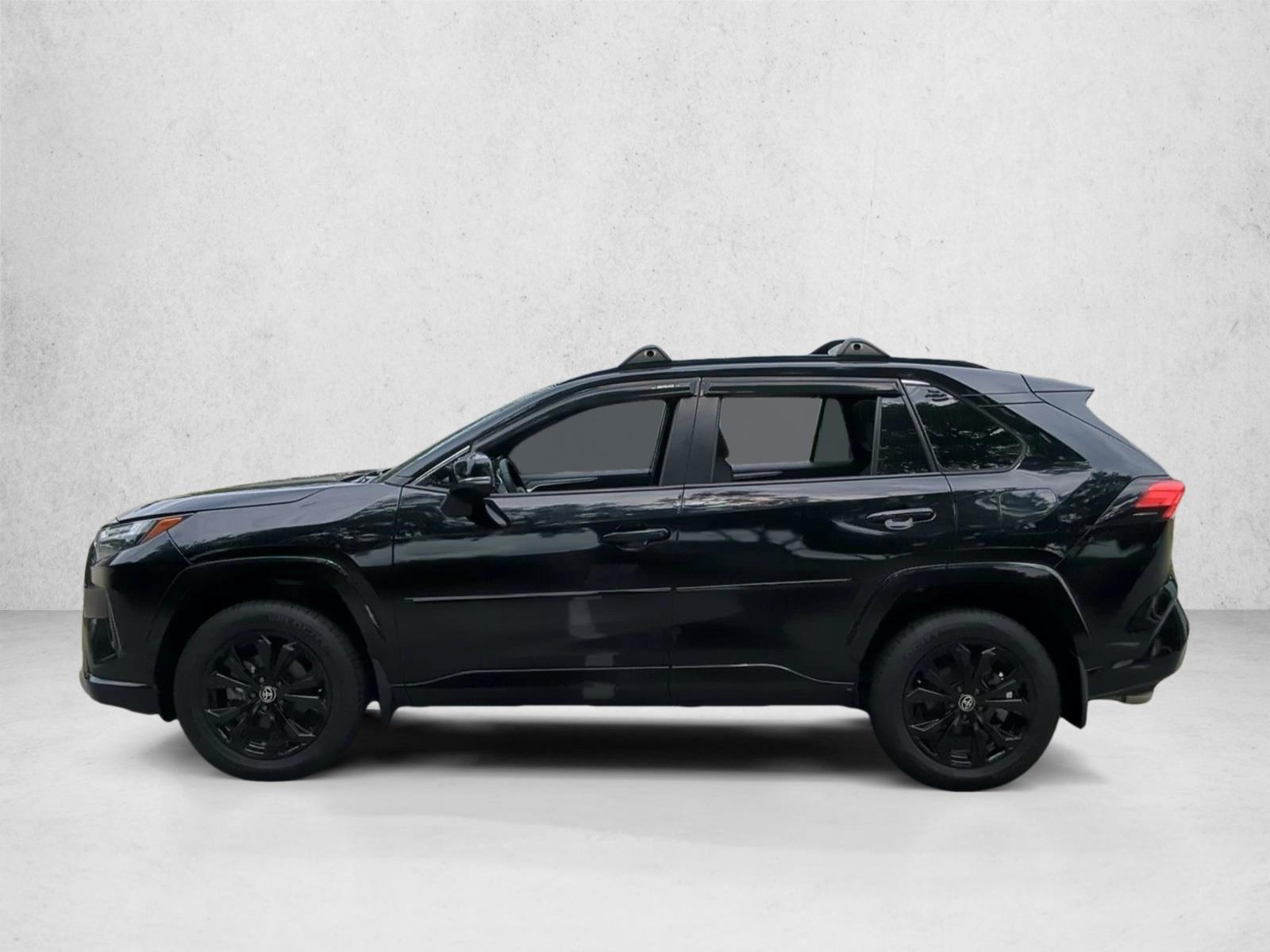 Thumbnail: 2022 Toyota RAV4 - 2